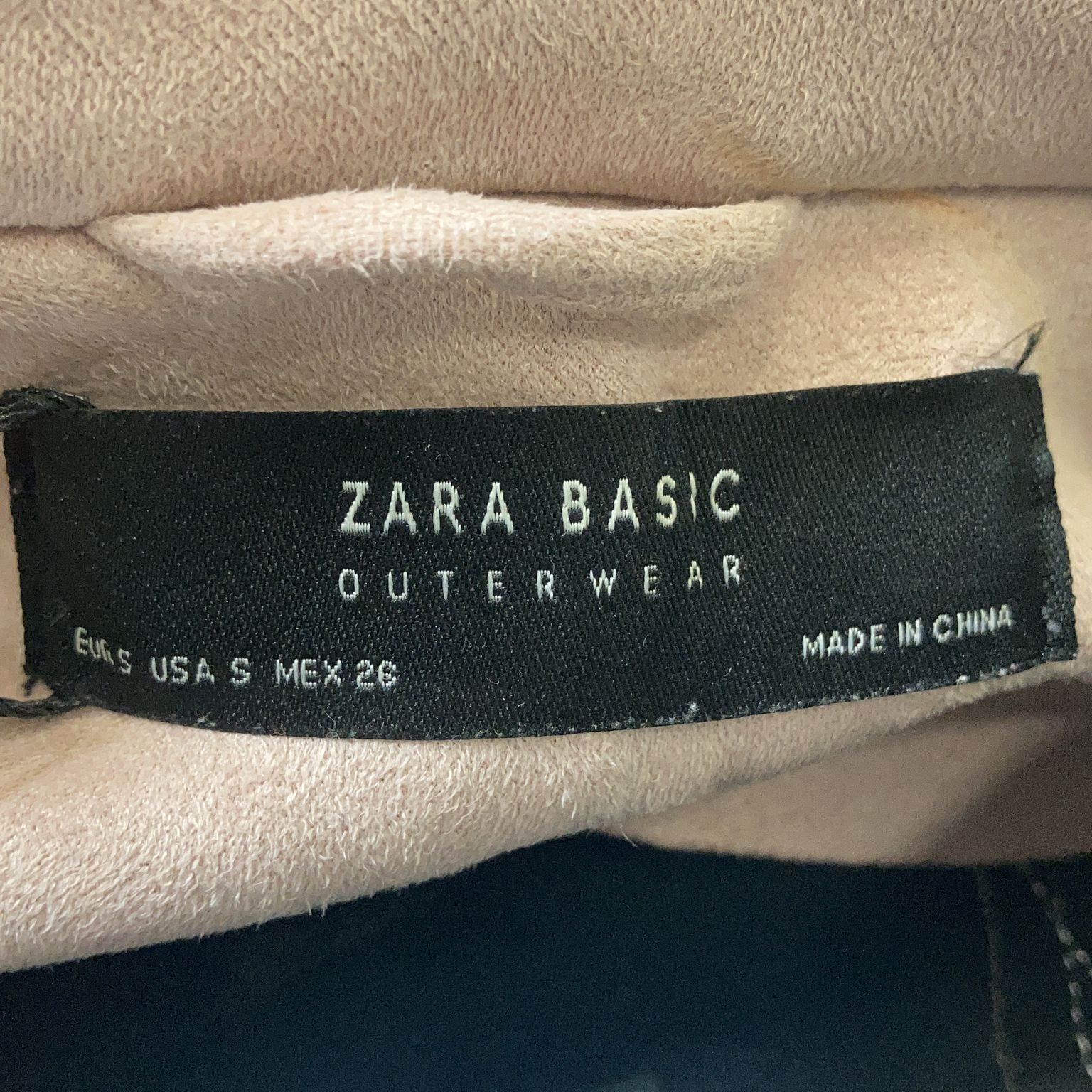 Zara Basic