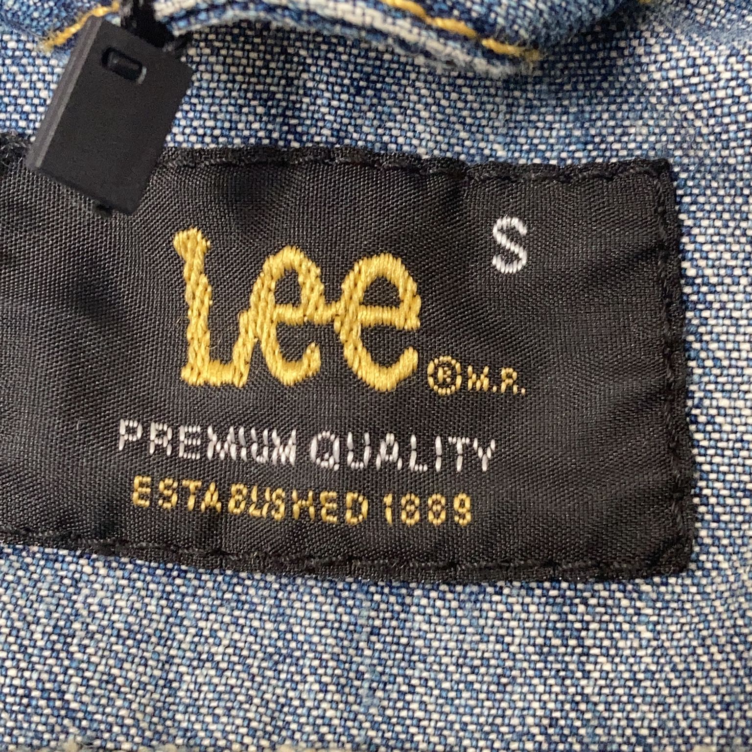 Lee