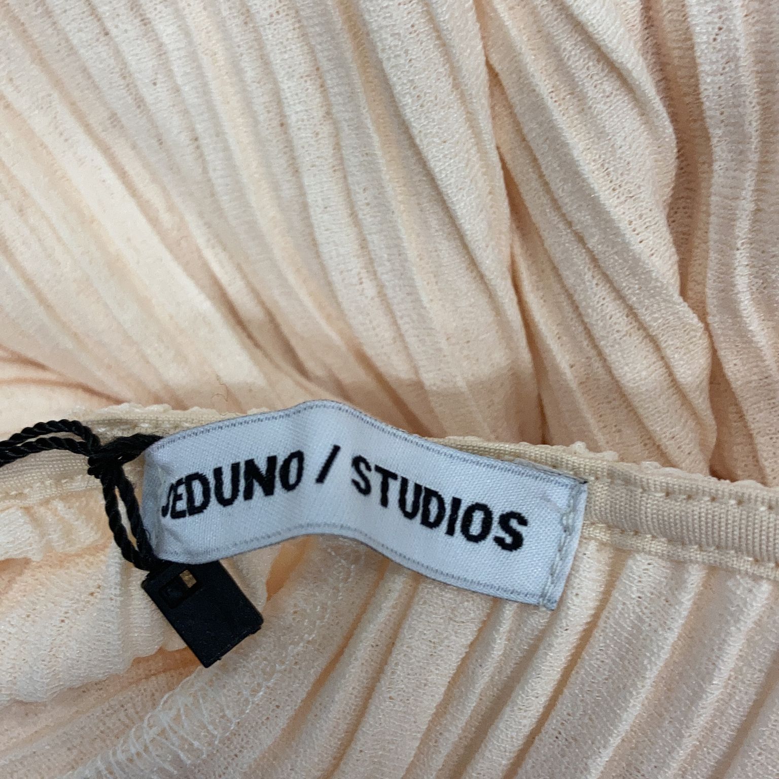 Seduno/ Studios