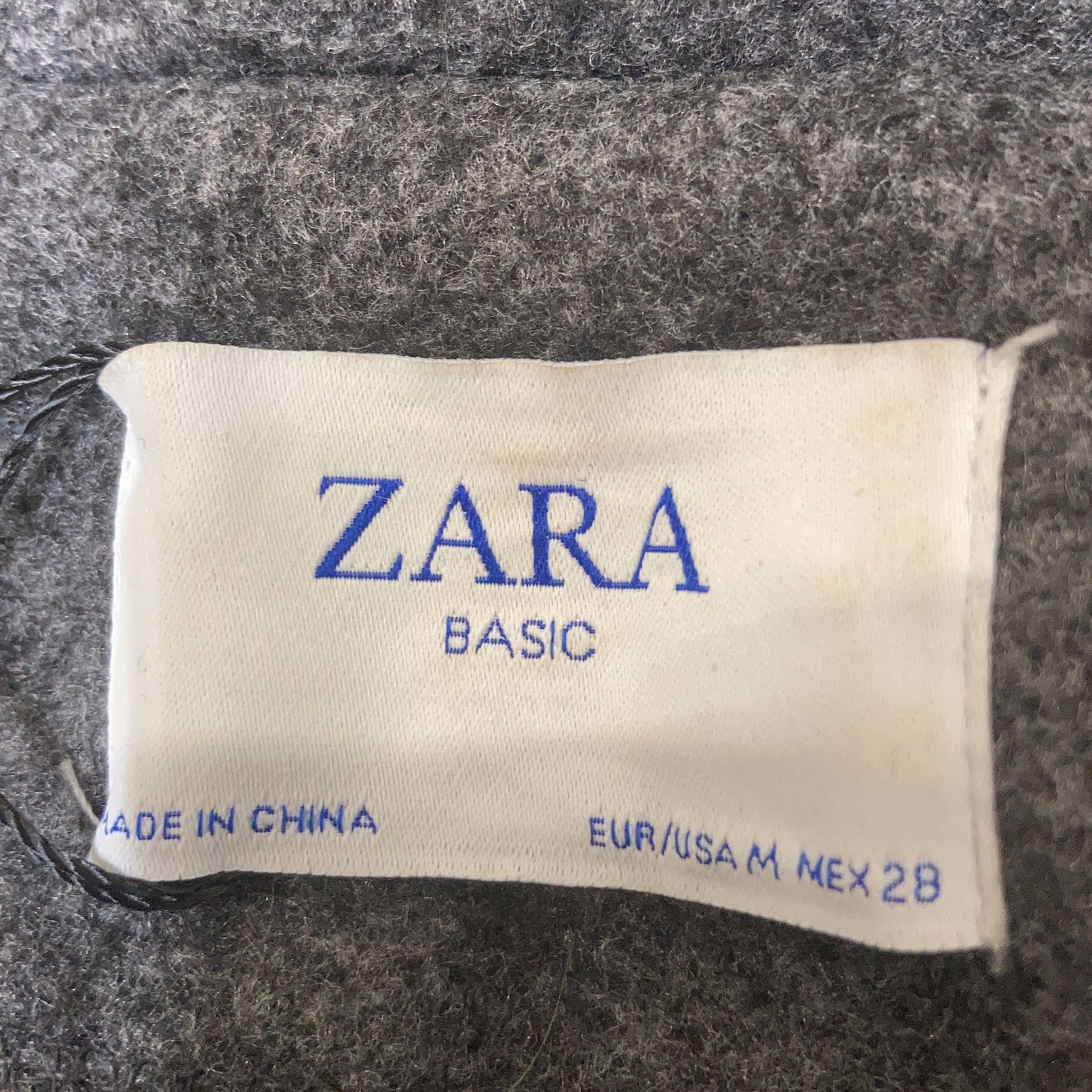 Zara Basic