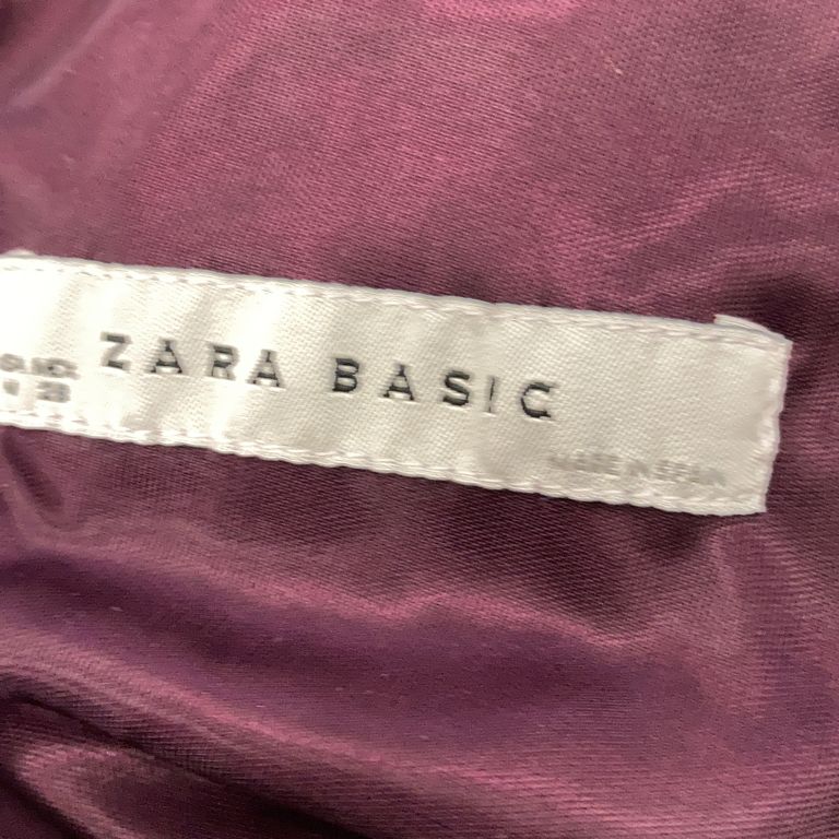 Zara Basic