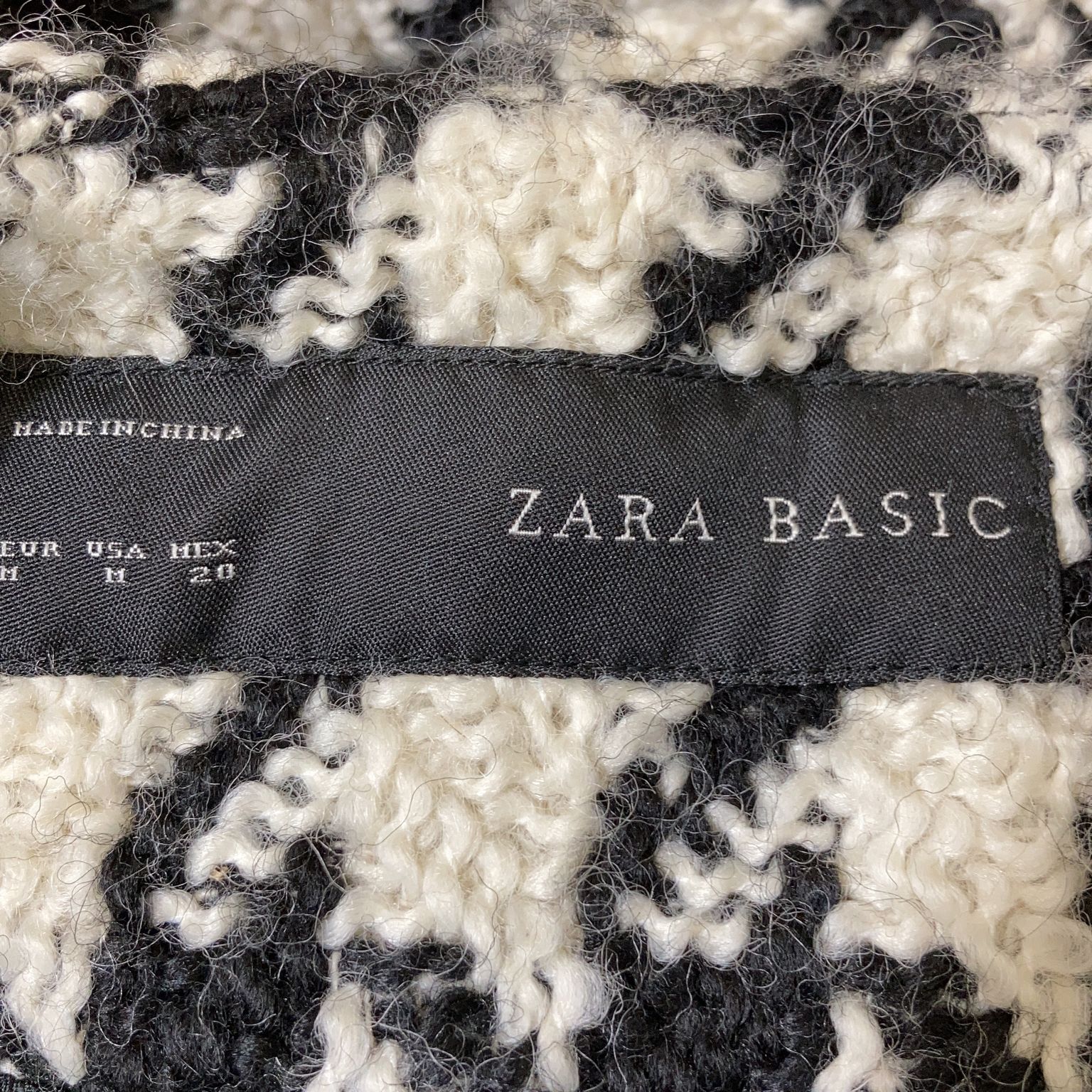 Zara Basic