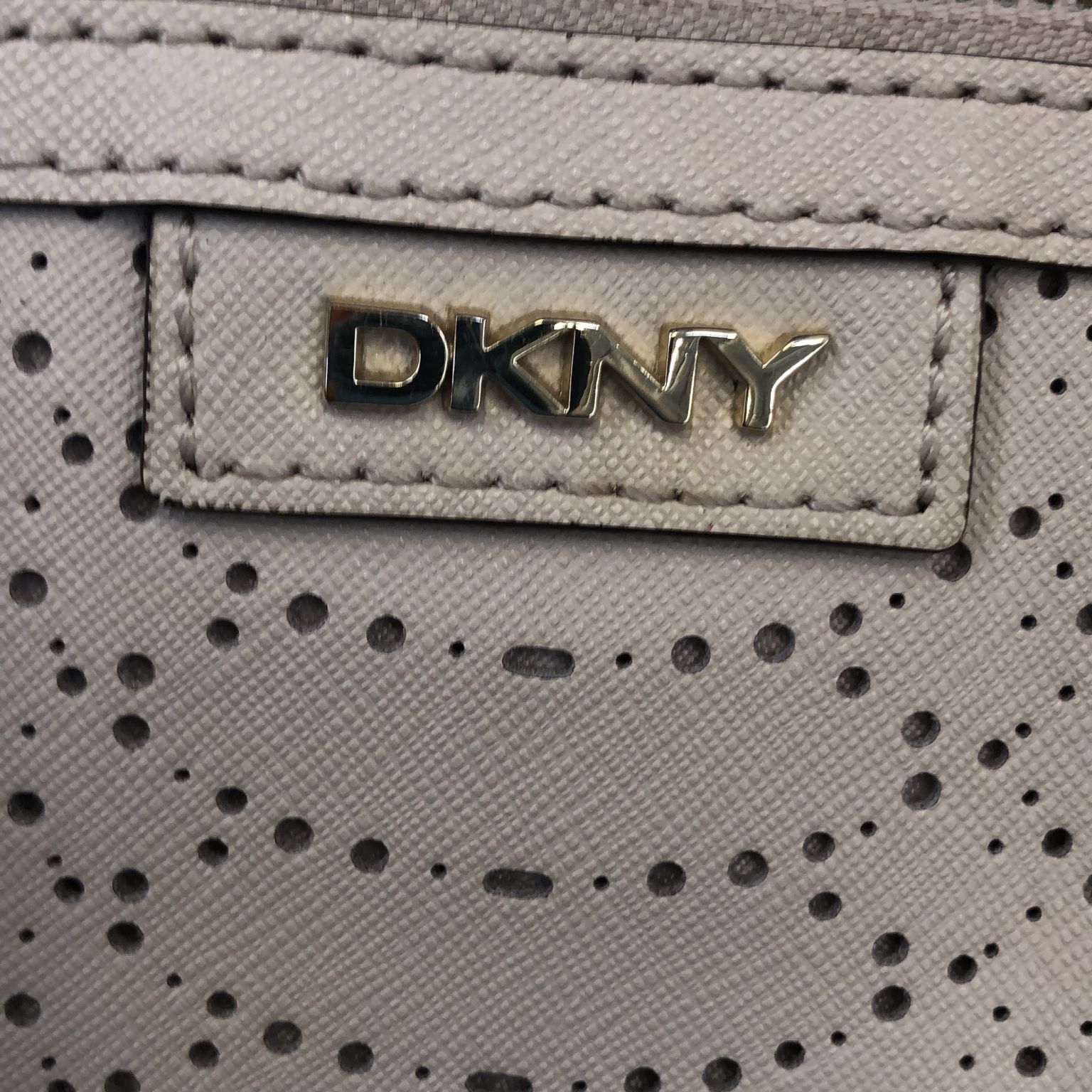 DKNY