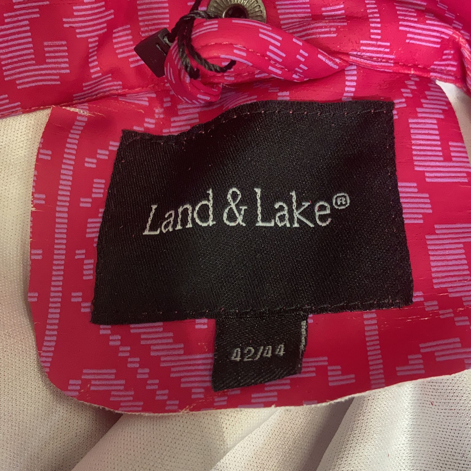 Land  Lake