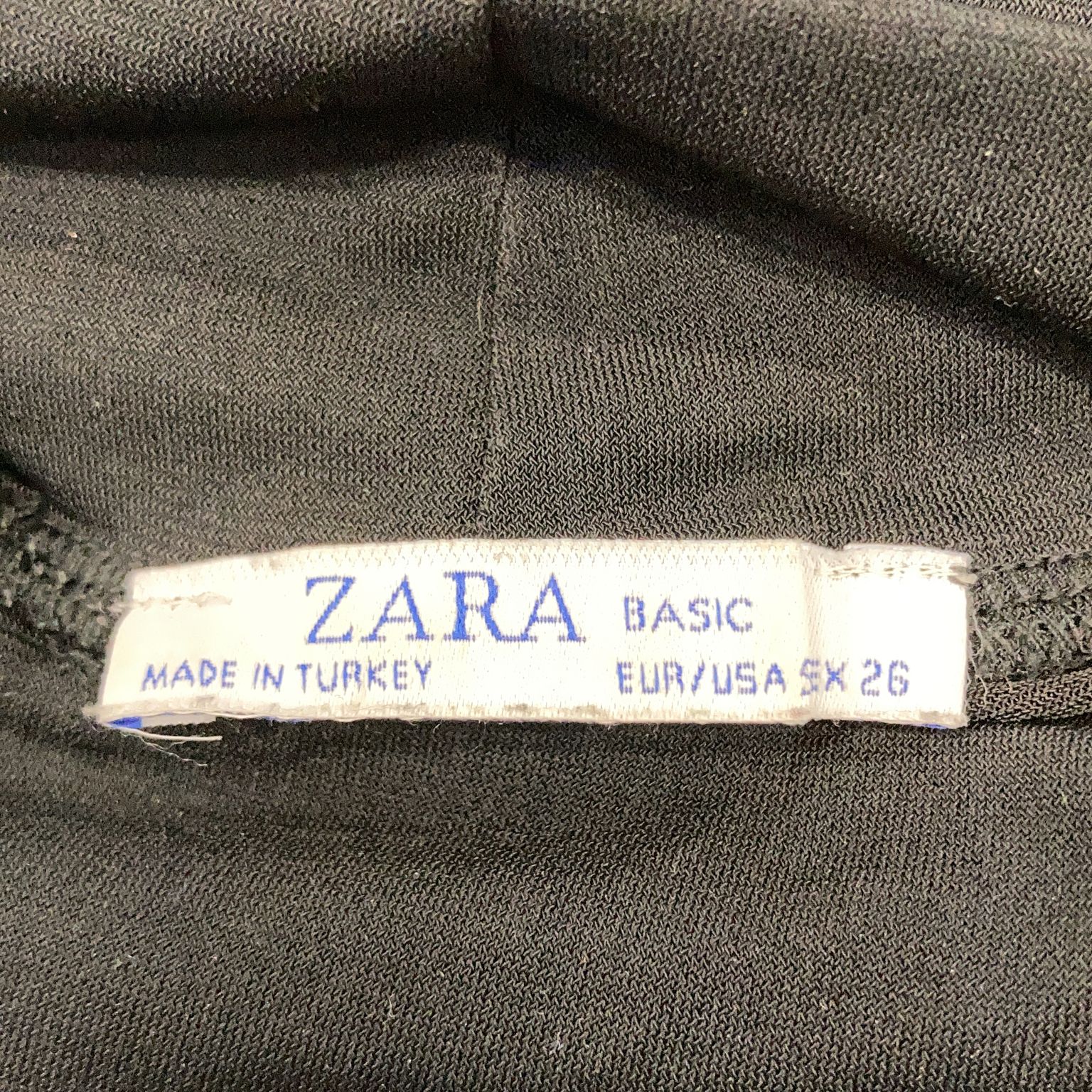 Zara Basic