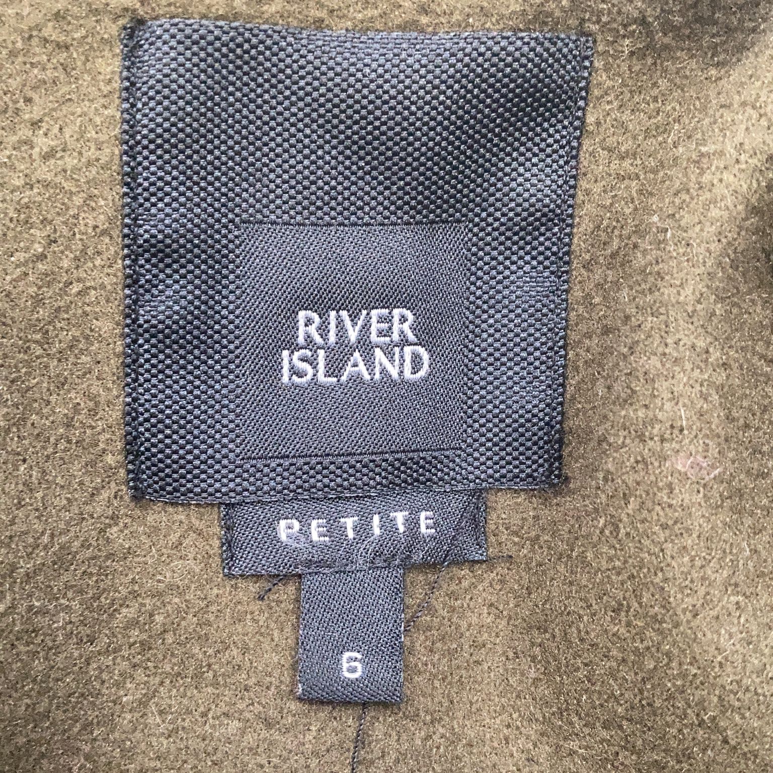 River Island