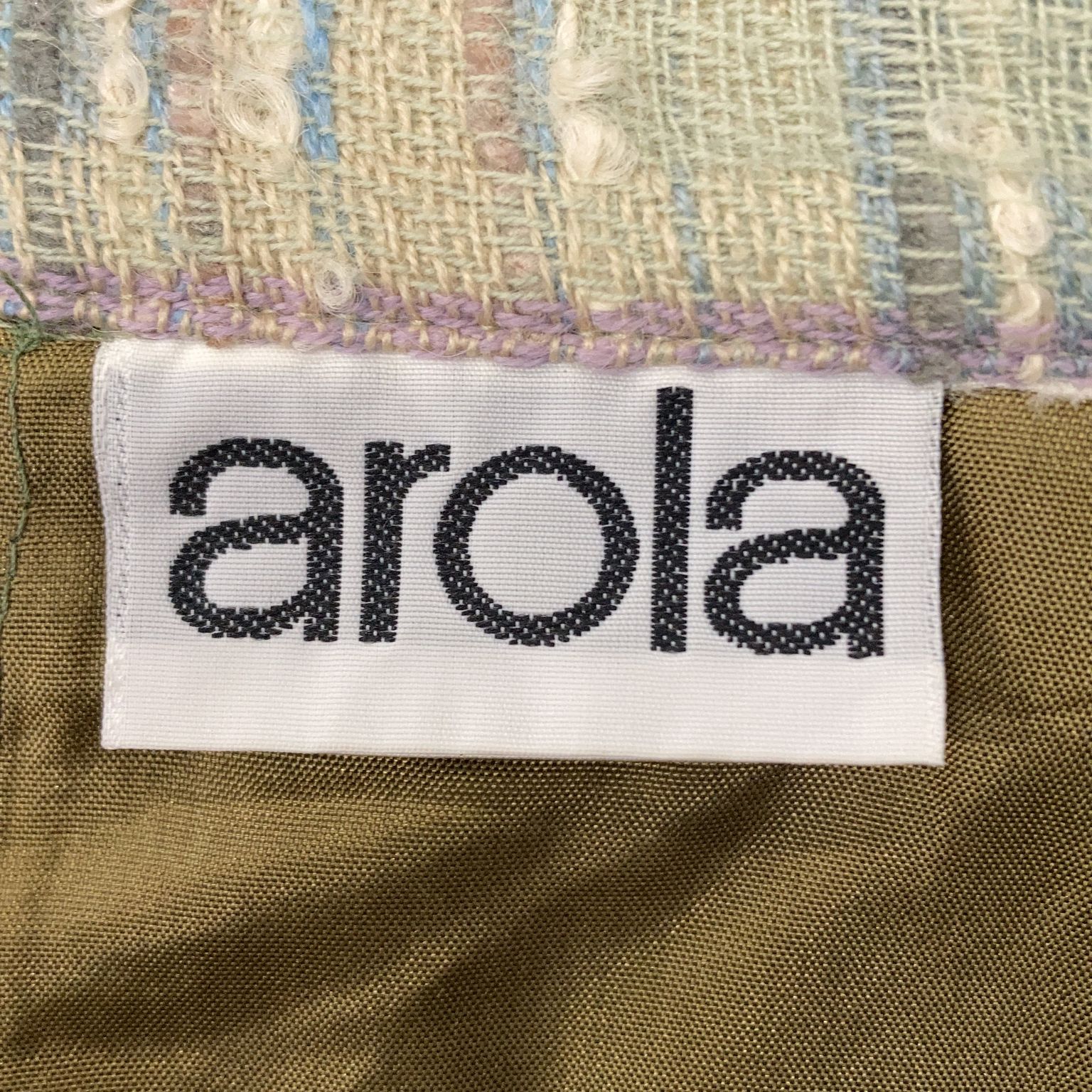 Arola