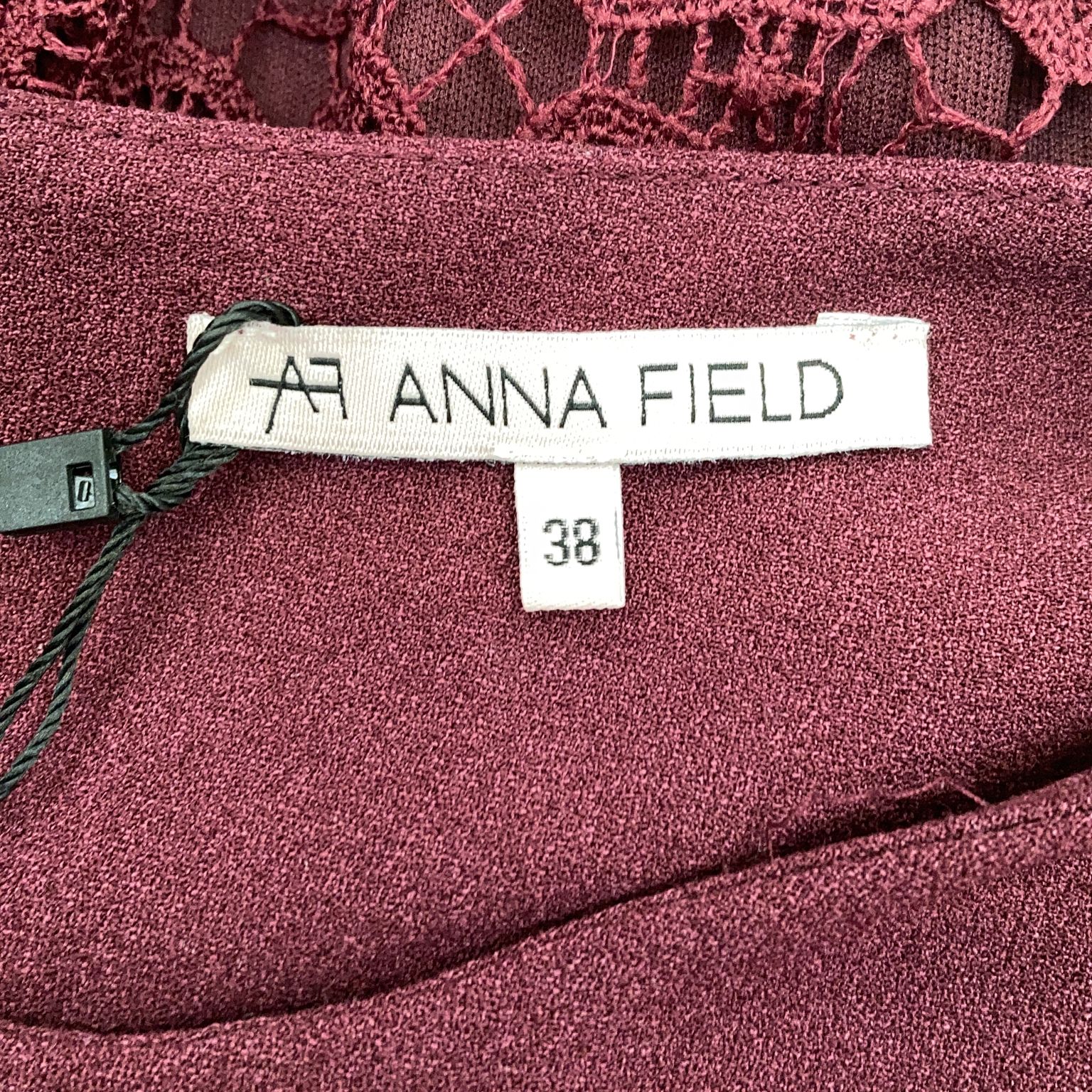 Anna Field