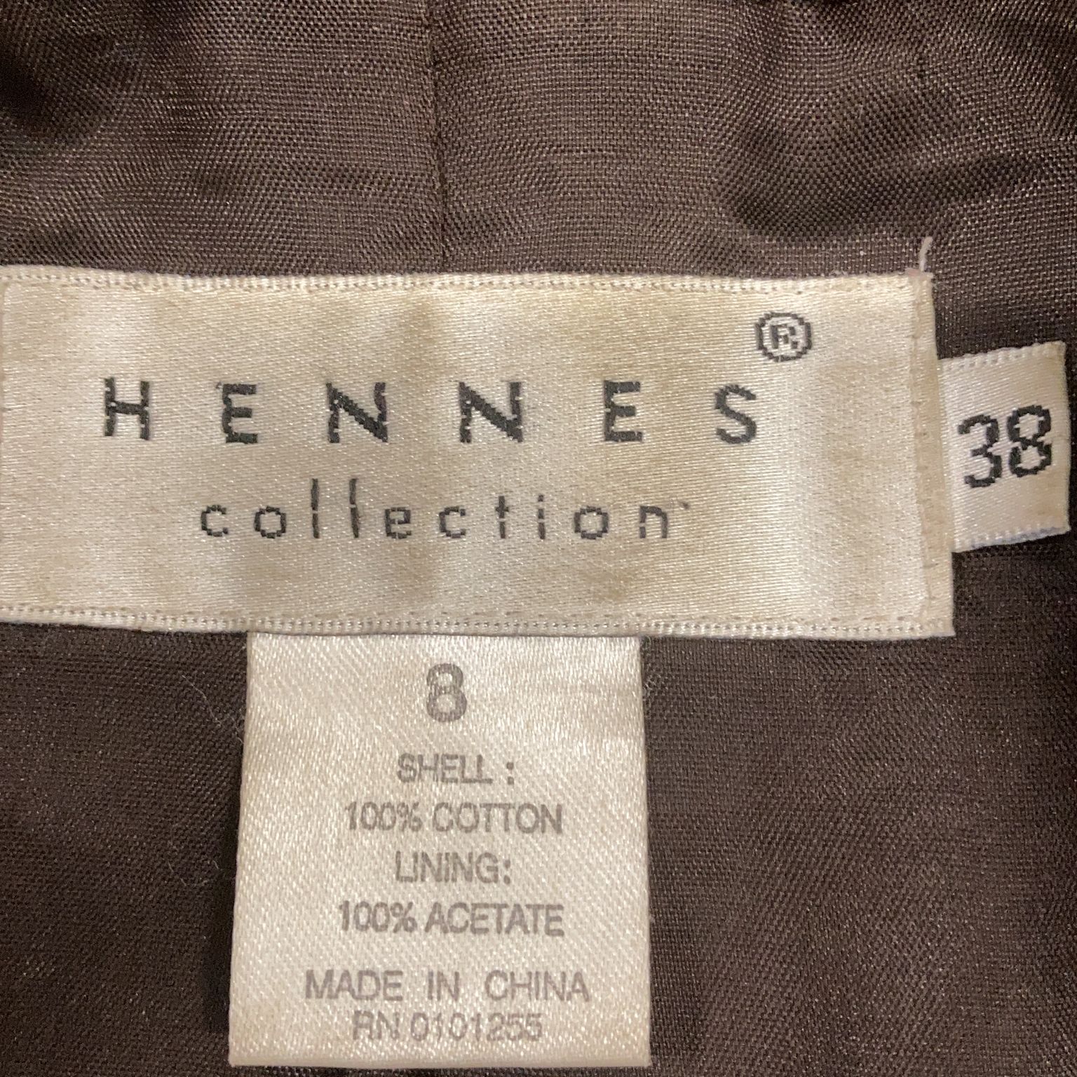 Hennes Collection