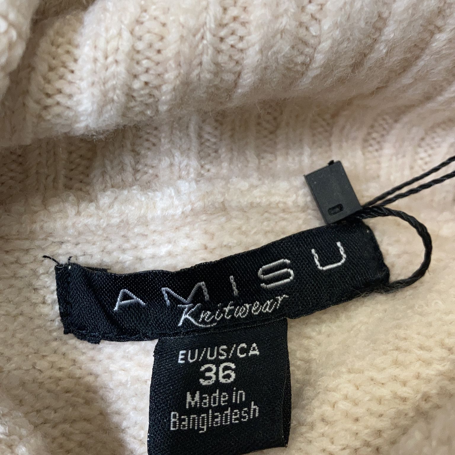 Amisu Knitwear