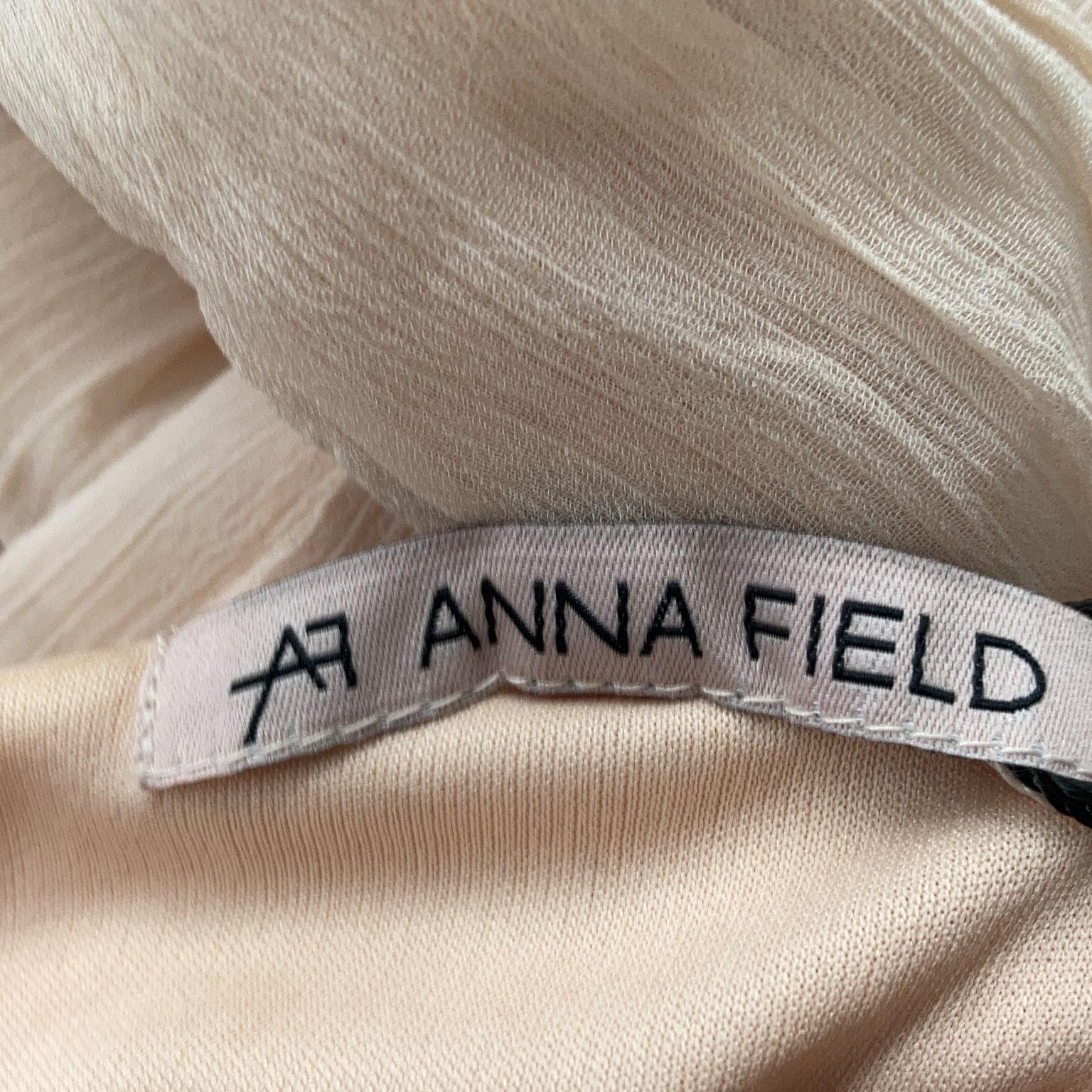 Anna Field