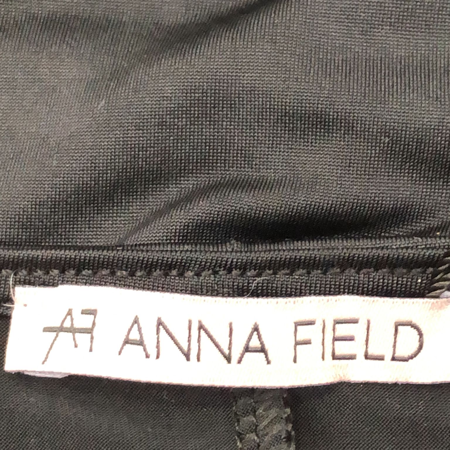 Anna Field