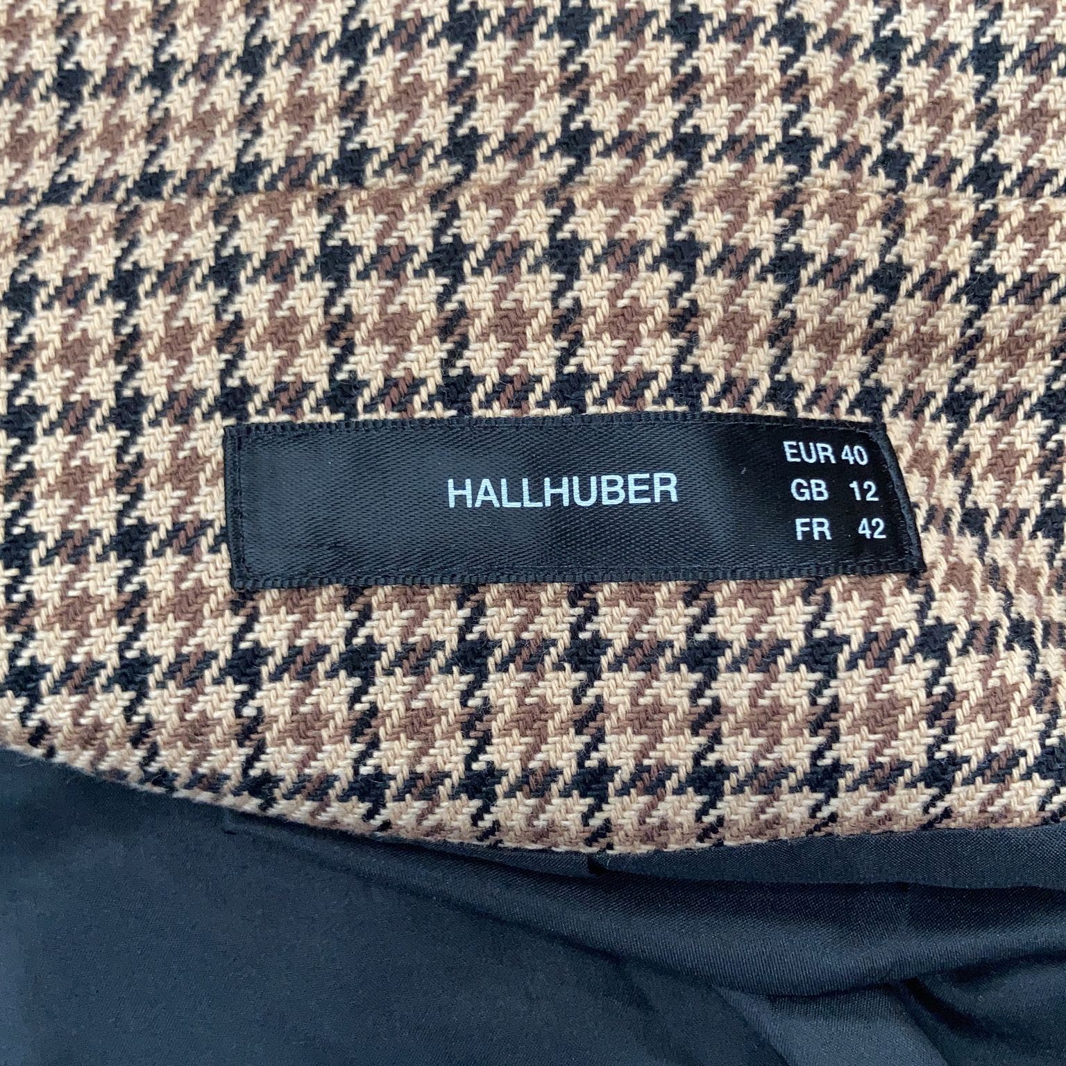 Hallhuber