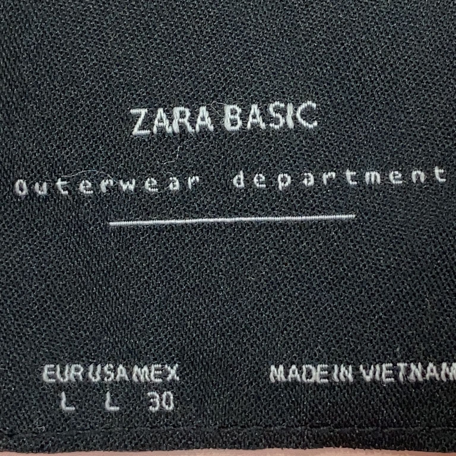 Zara Basic