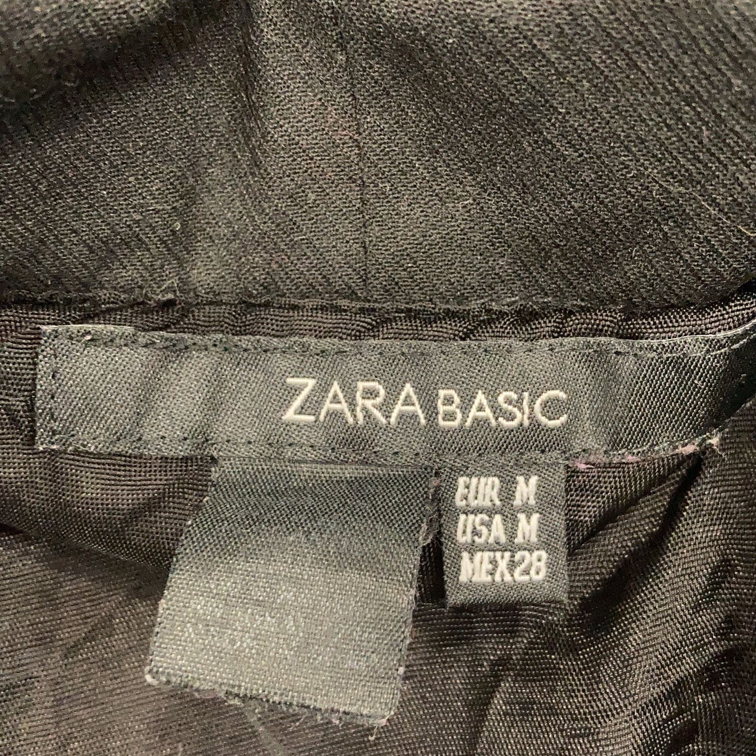 Zara Basic