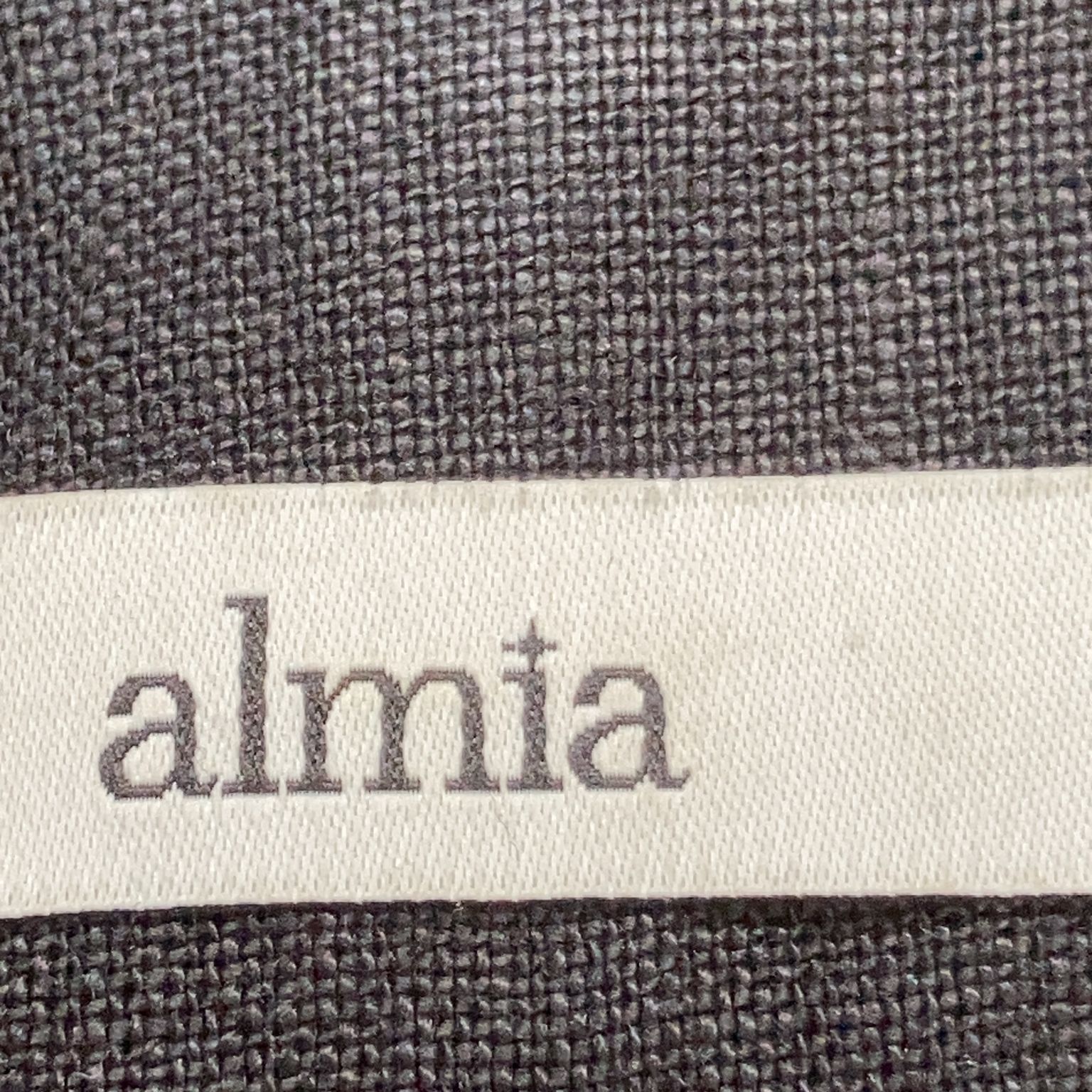 Almia