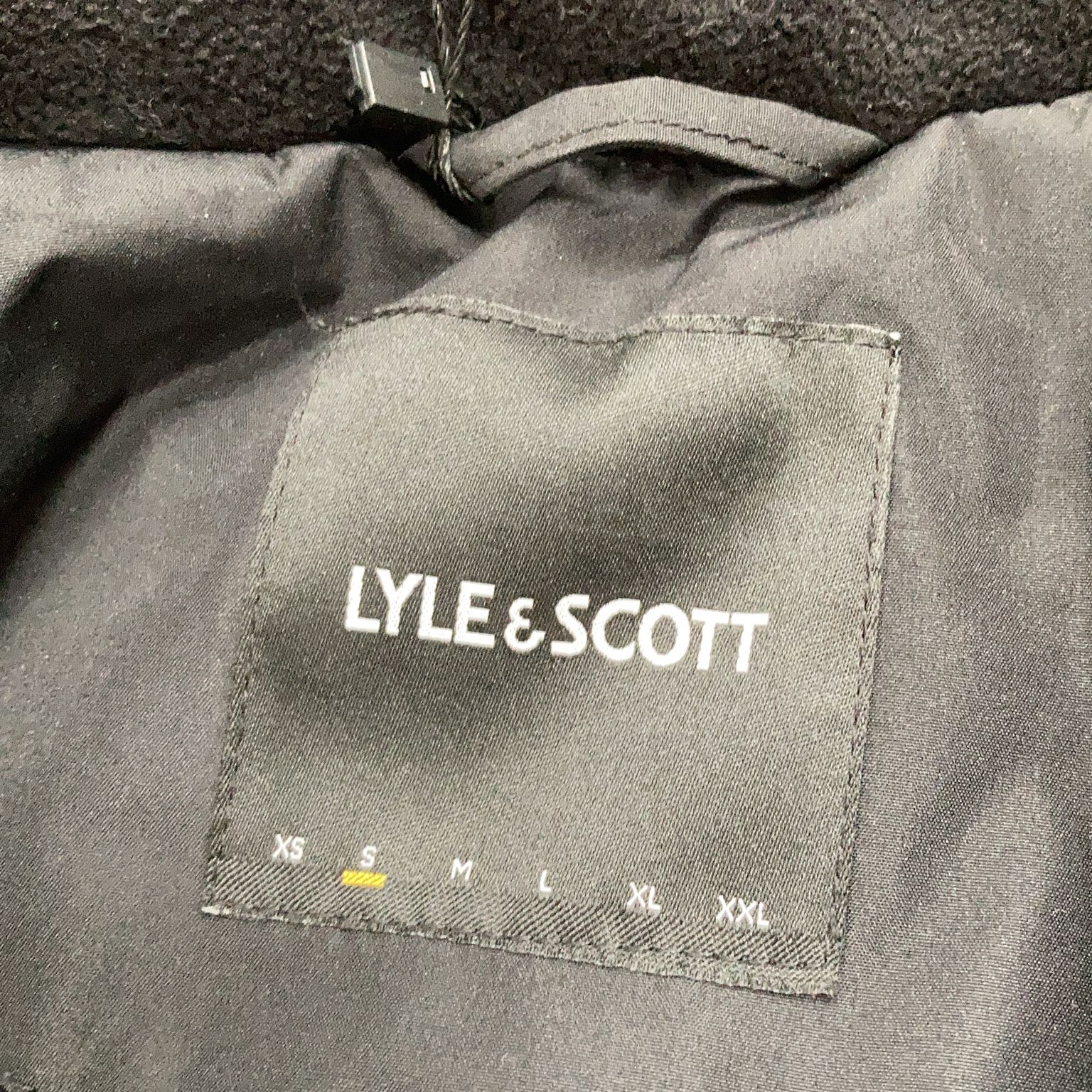 Lyle  Scott