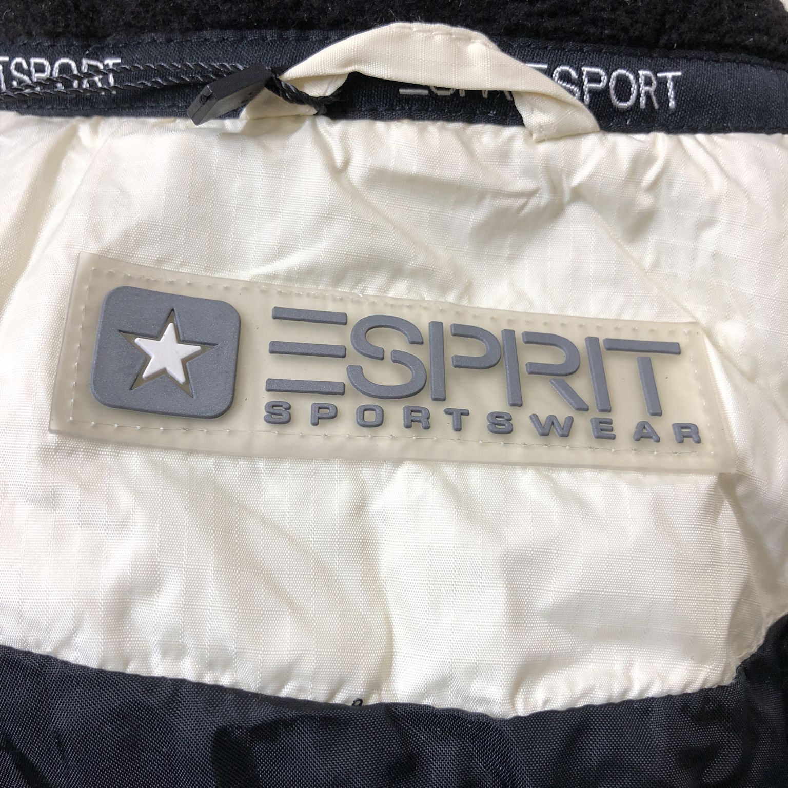 ESPRIT Sports