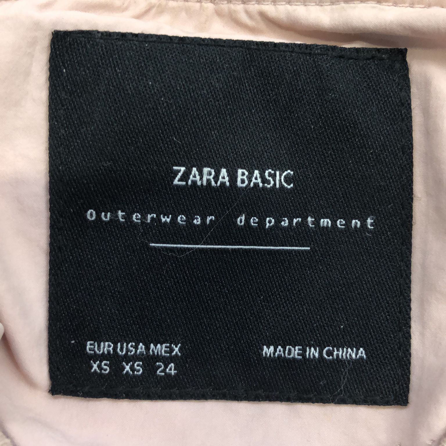 Zara Basic