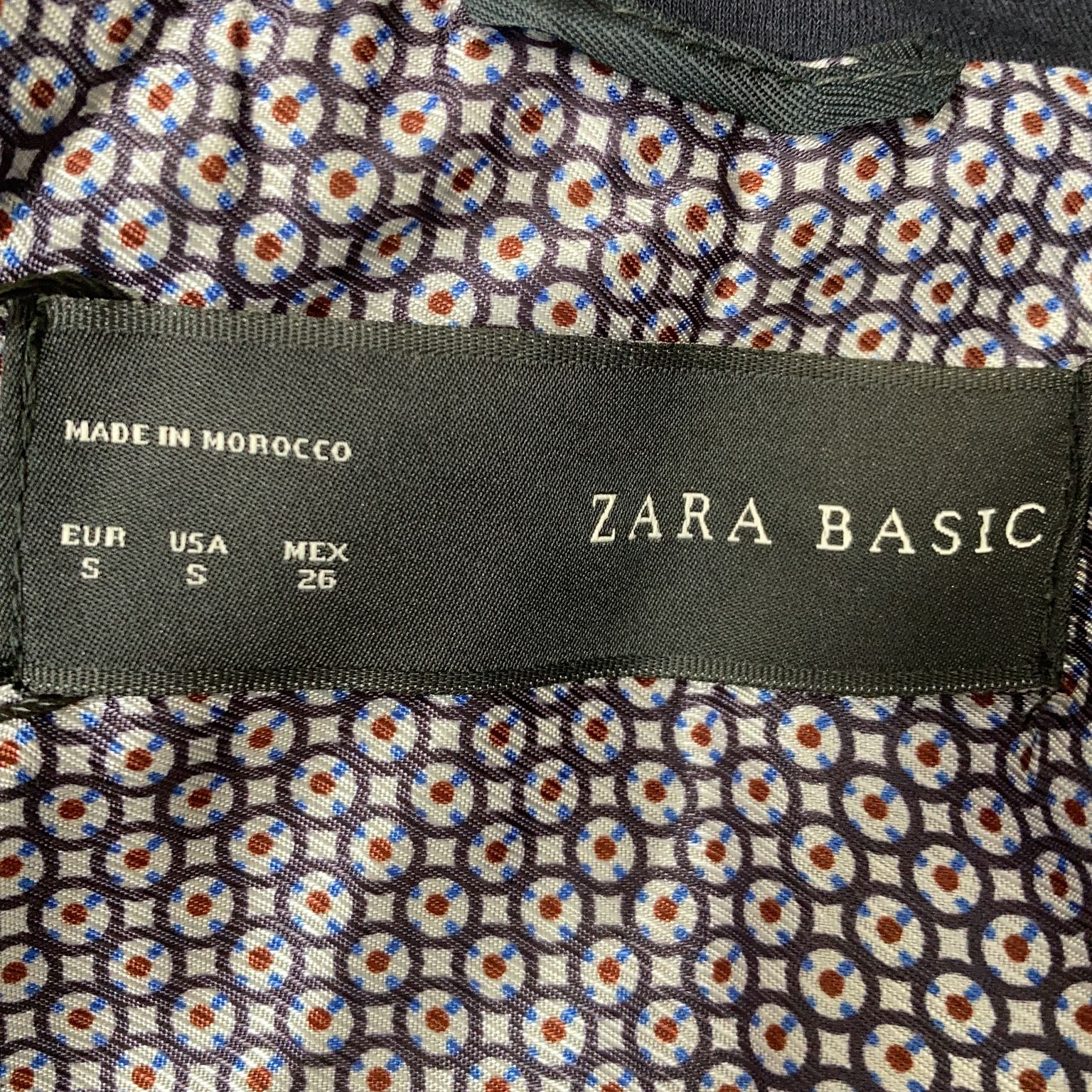 Zara Basic