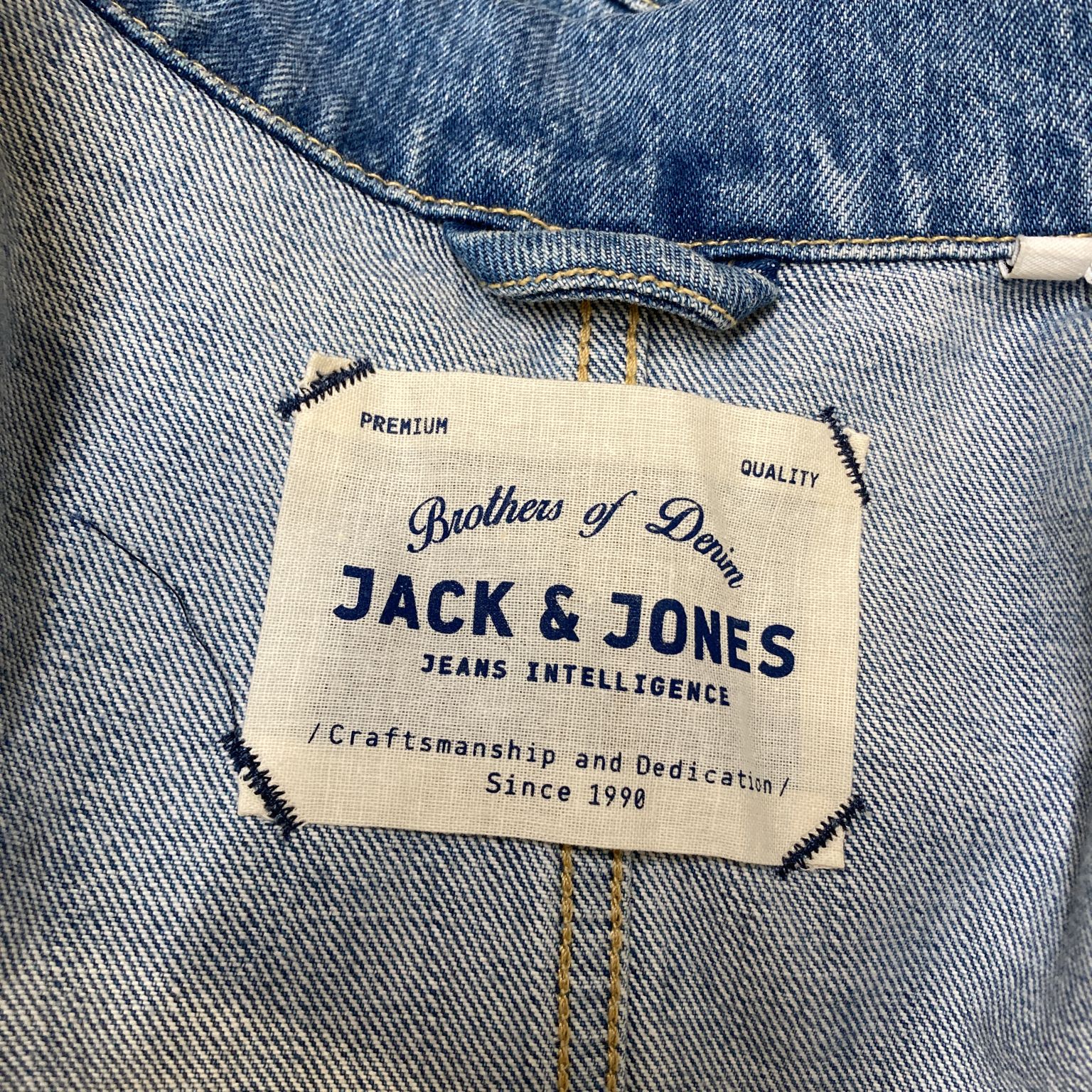 Jack  Jones