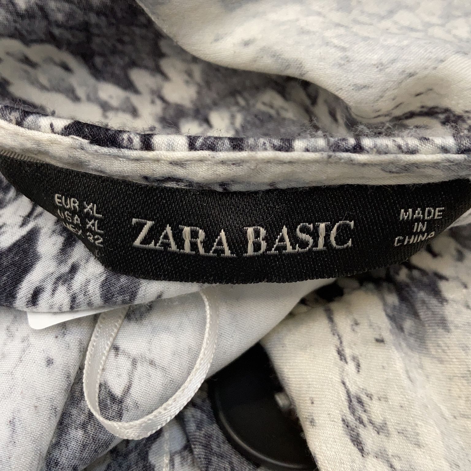 Zara Basic