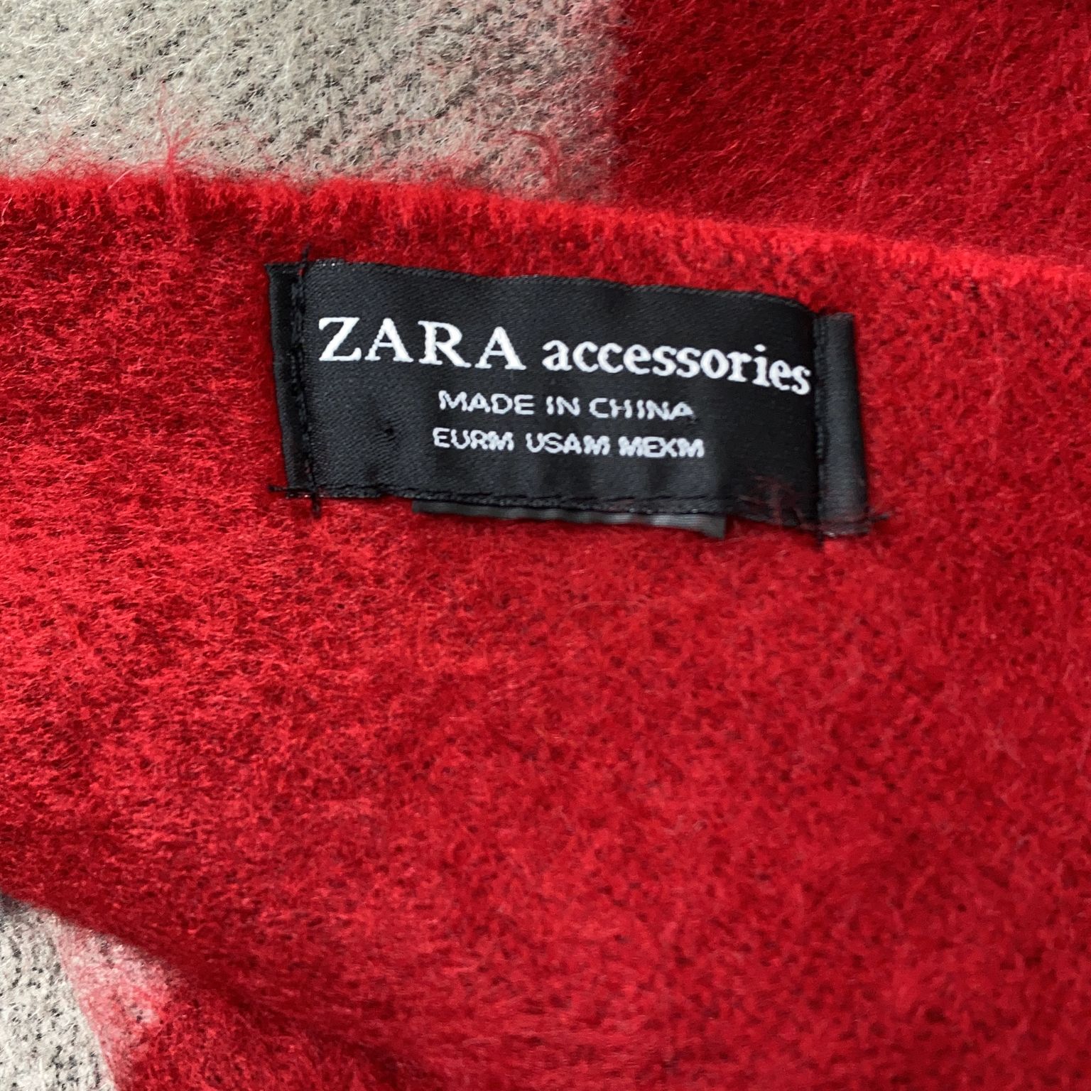 Zara Accessories