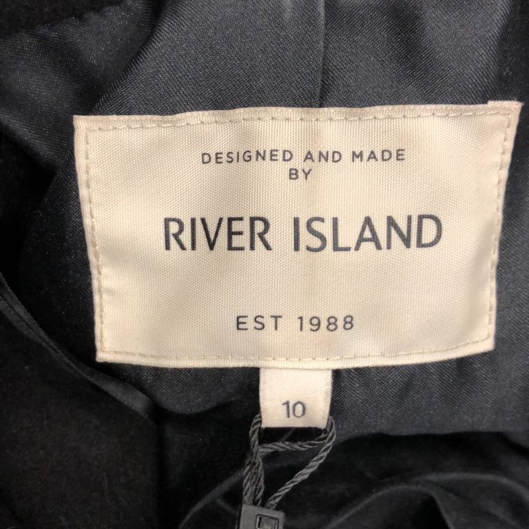 River Island