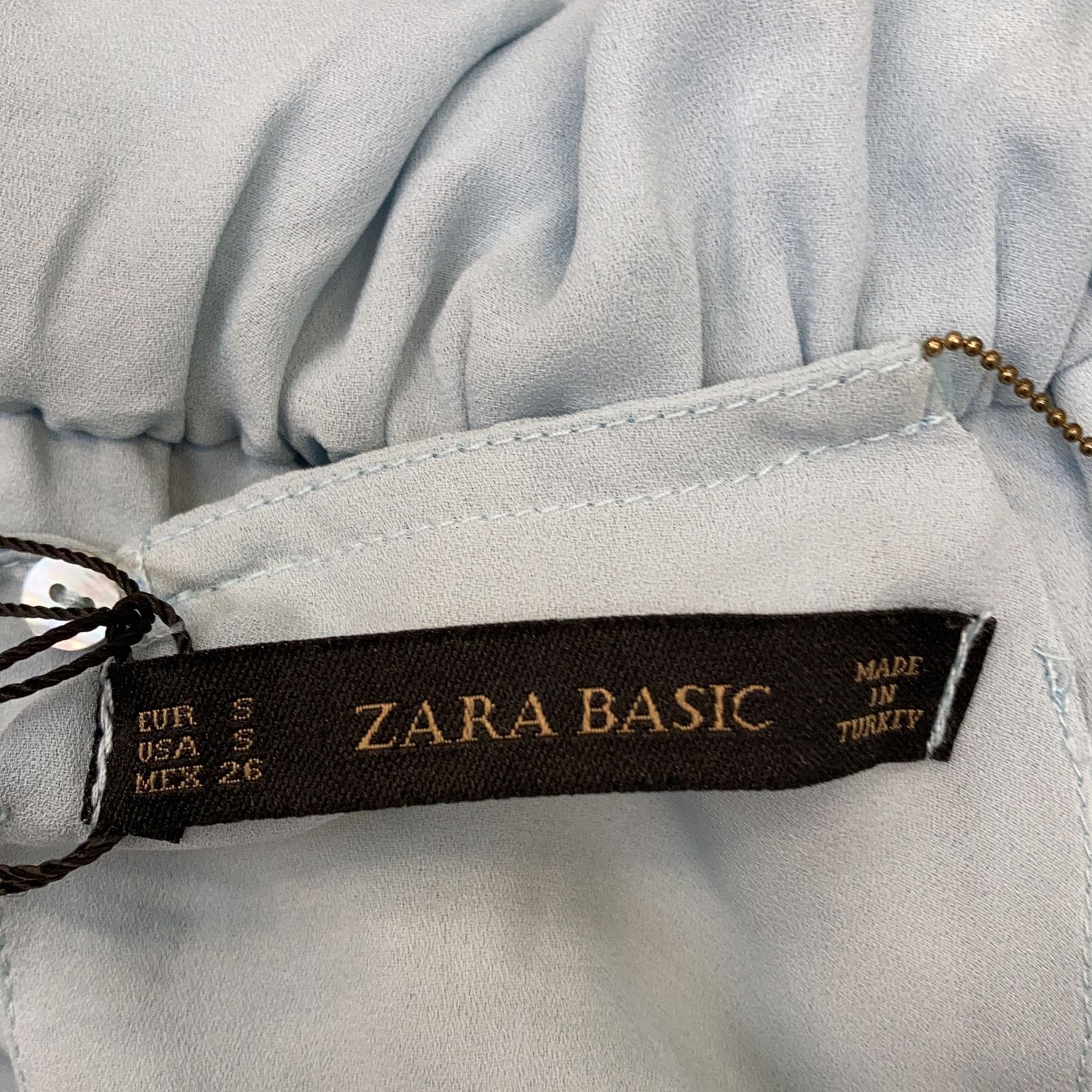 Zara Basic