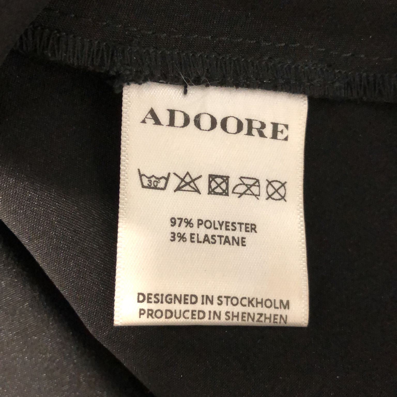 Adoore