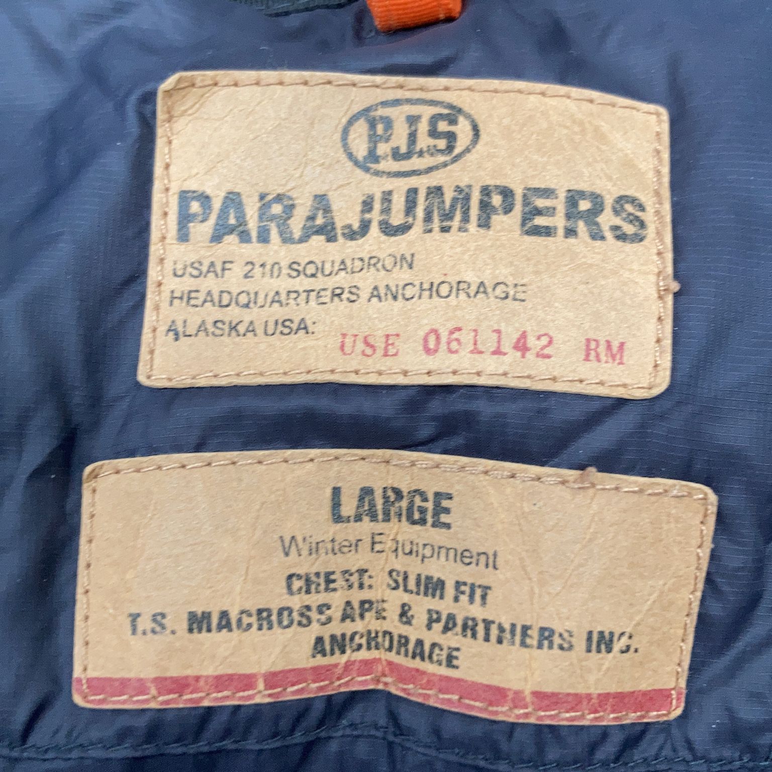 Parajumpers