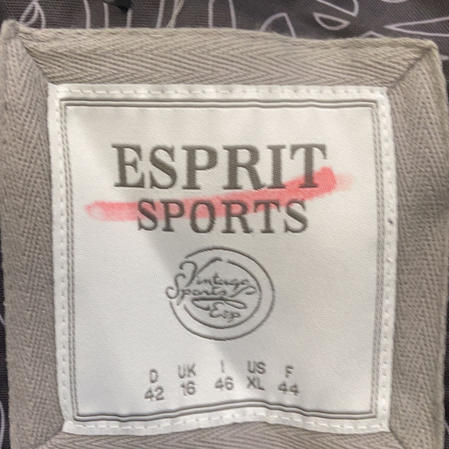 ESPRIT Sports