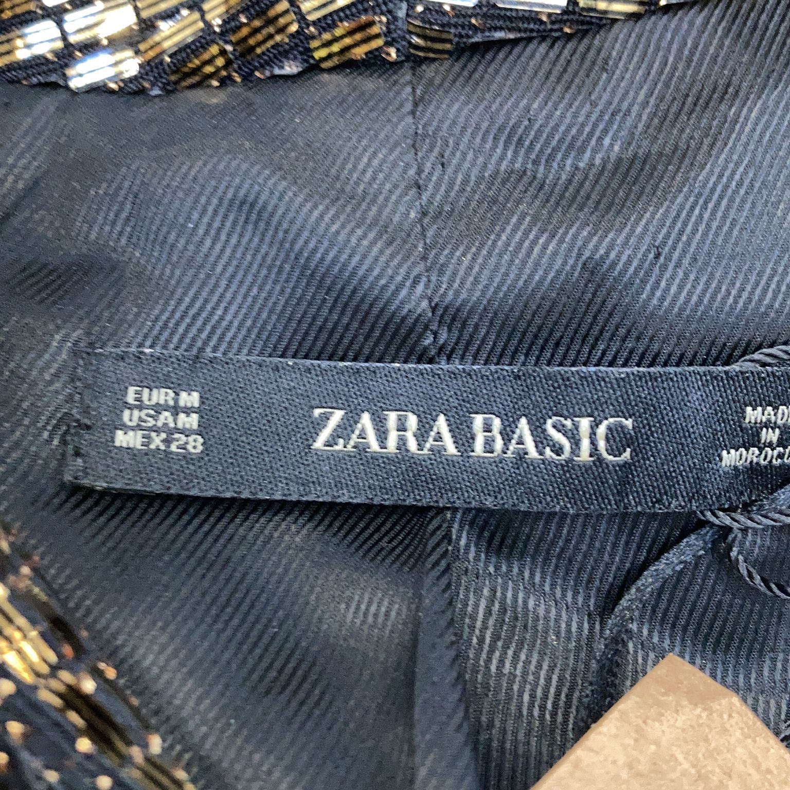 Zara Basic