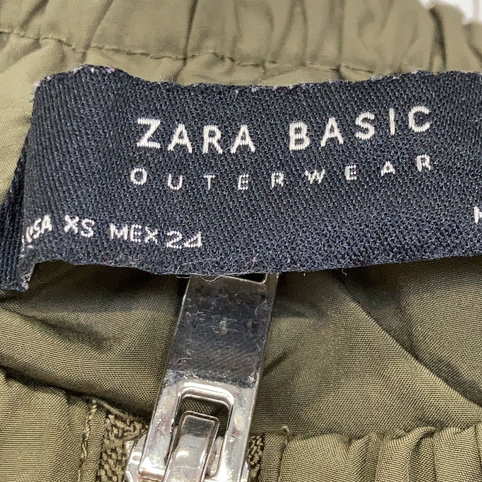 Zara Basic