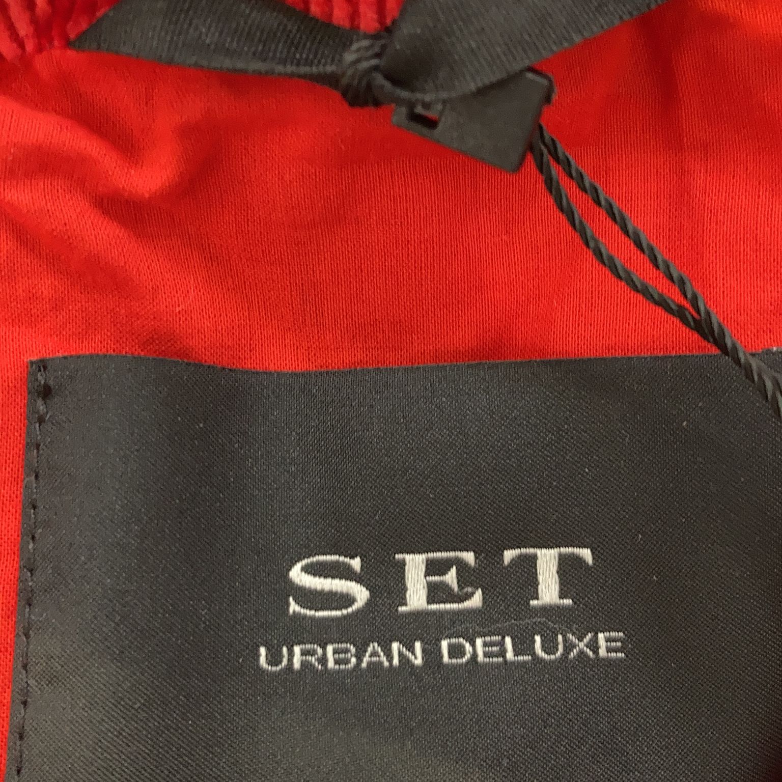 SET Urban Deluxe