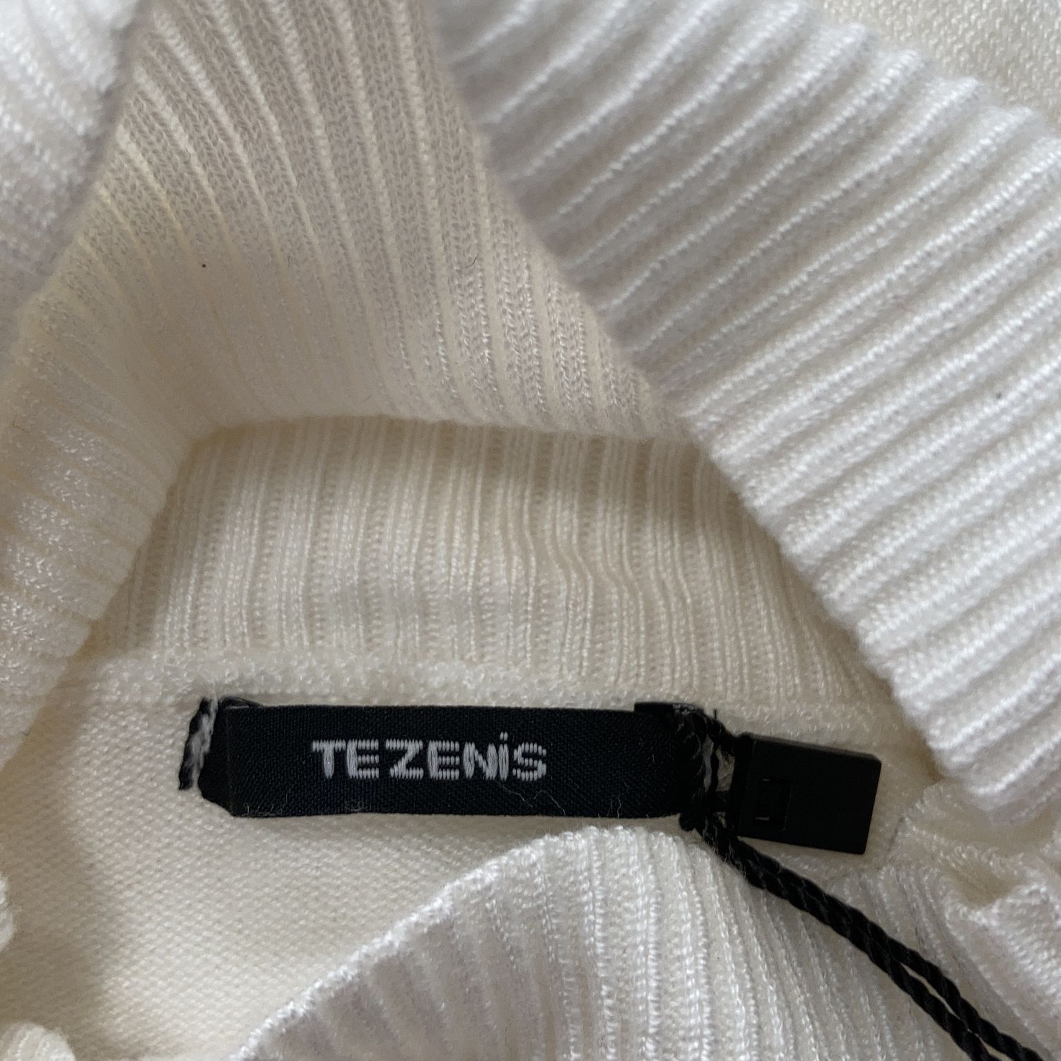 Tezenis