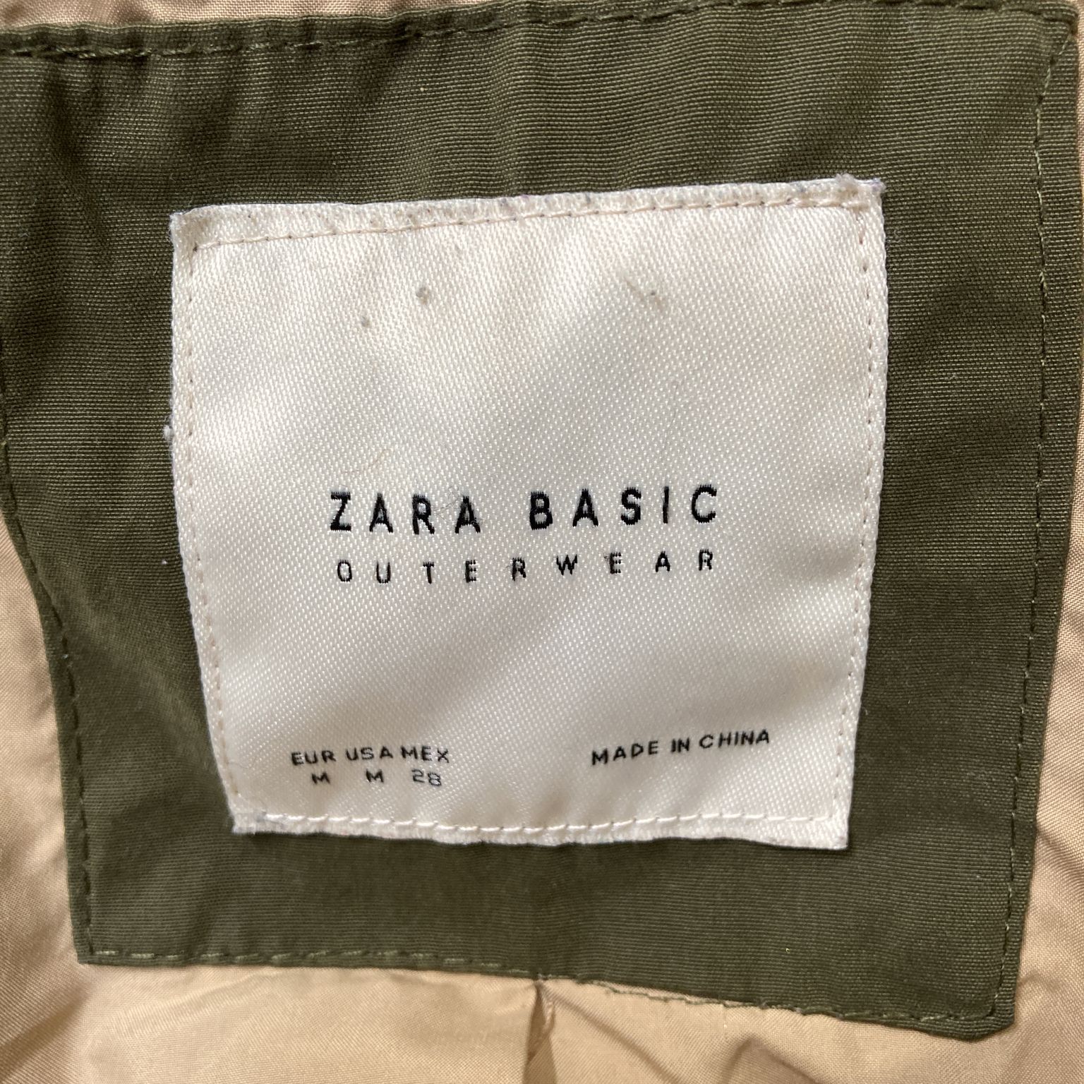 Zara Basic