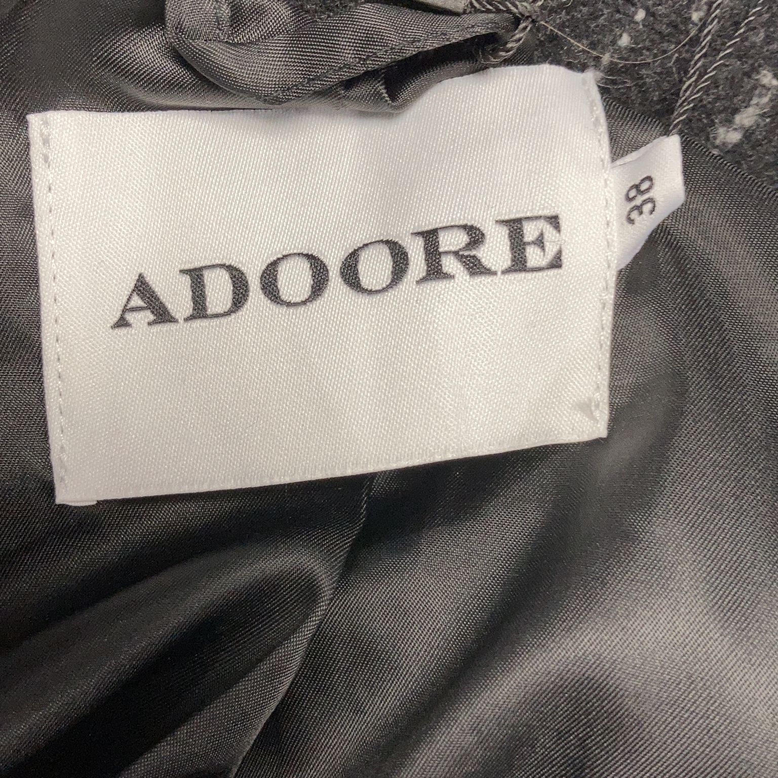 Adoore