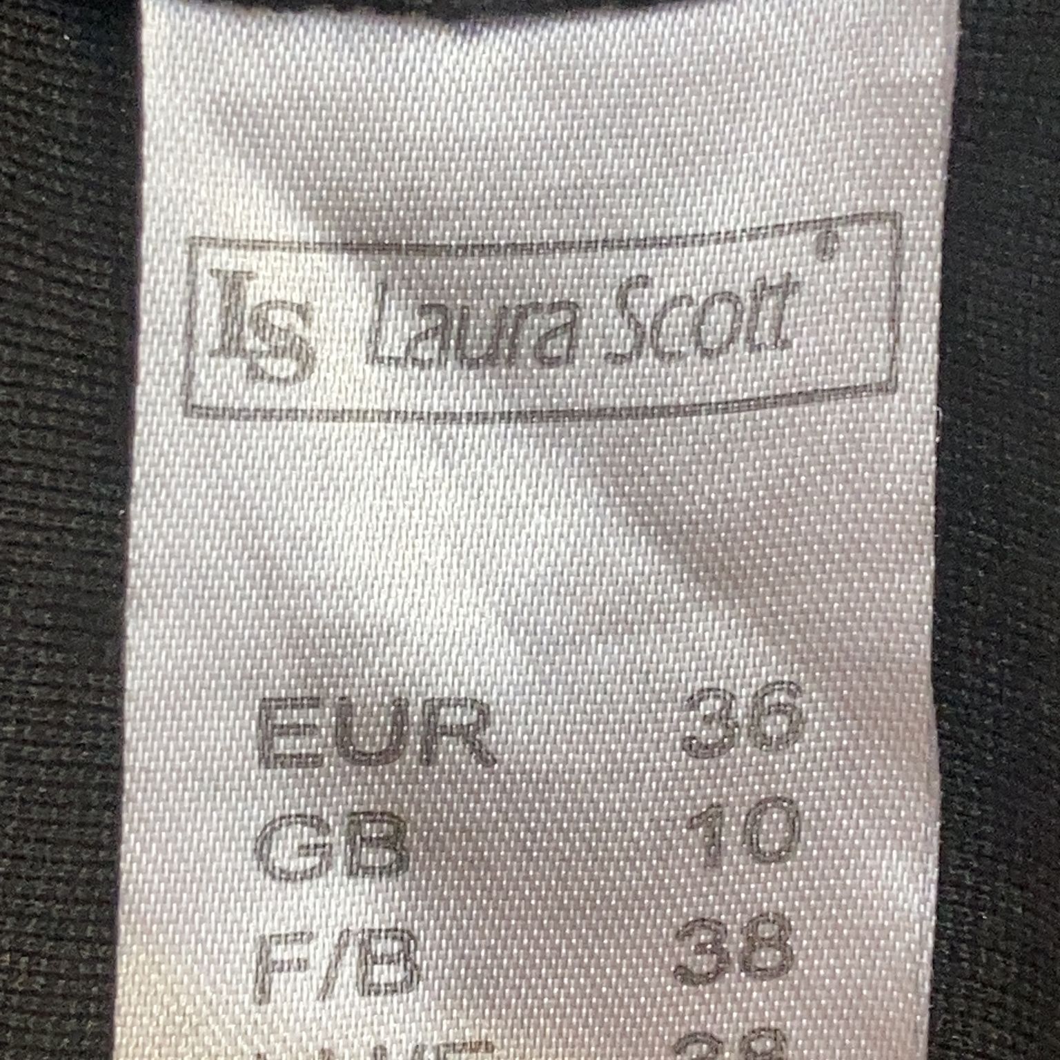 Laura Scott