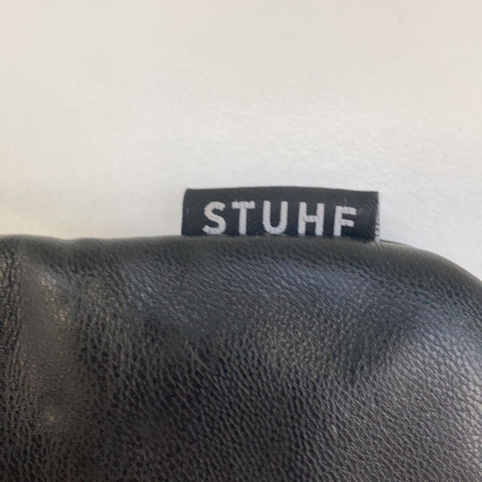 Stuhf