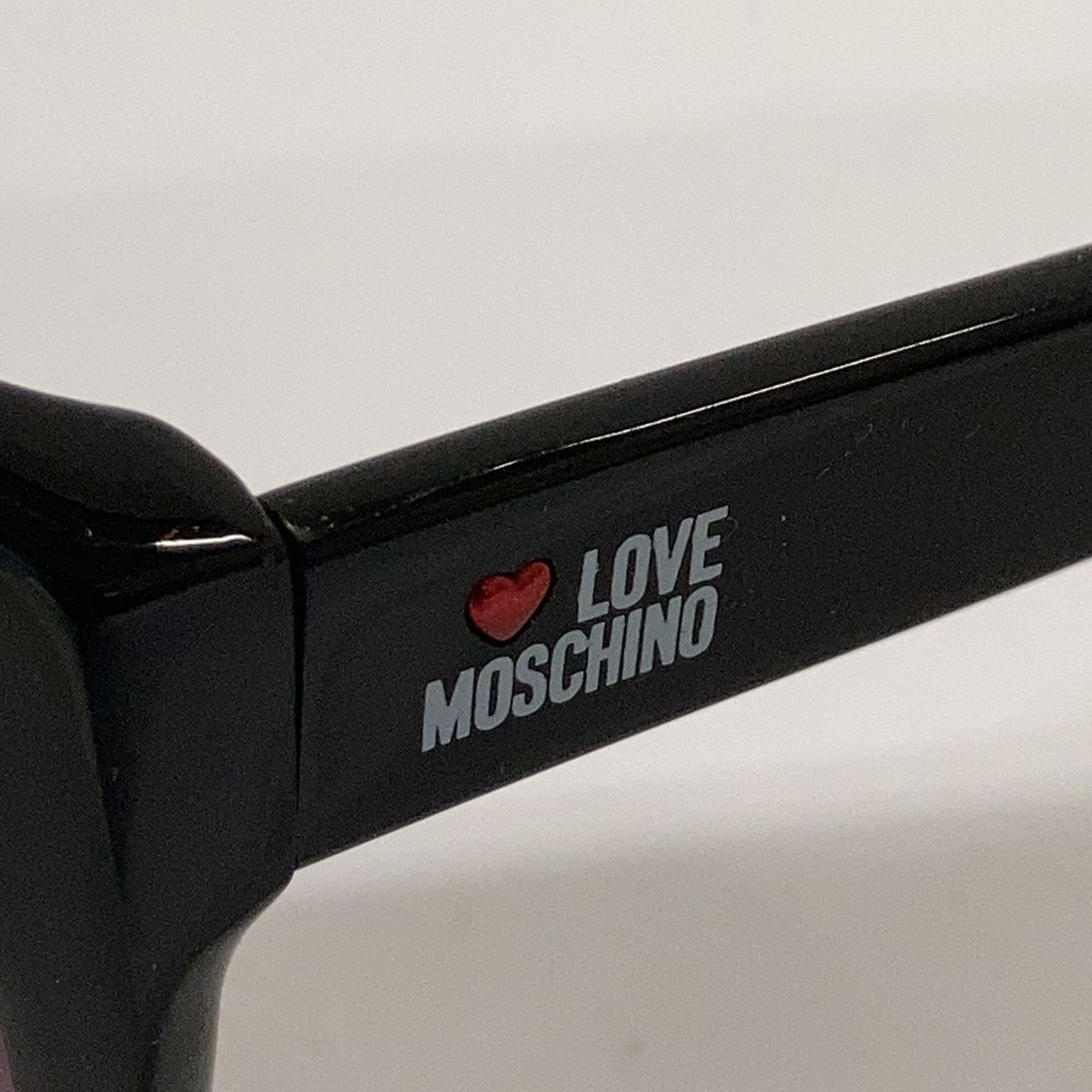 Love Moschino