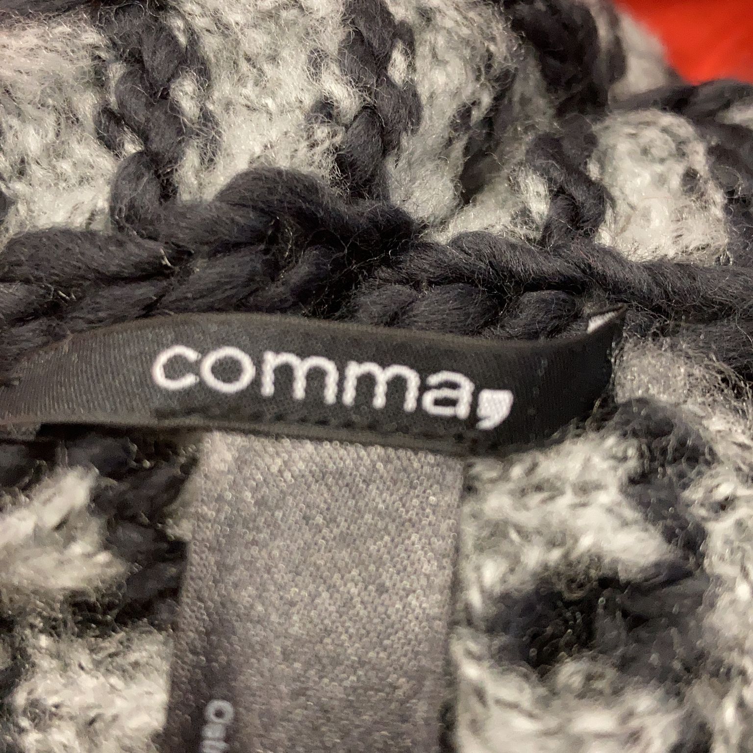 Comma