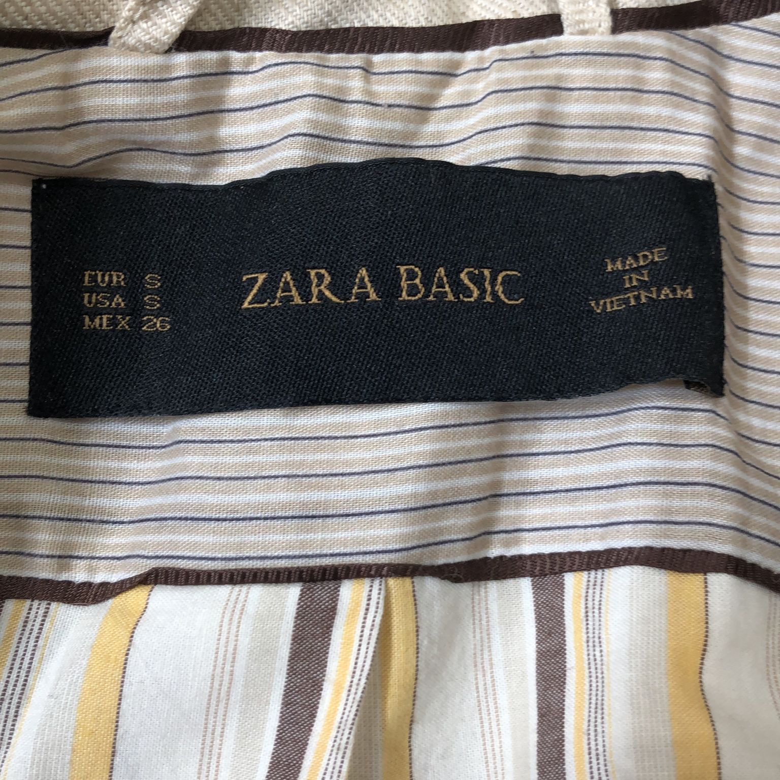 Zara Basic