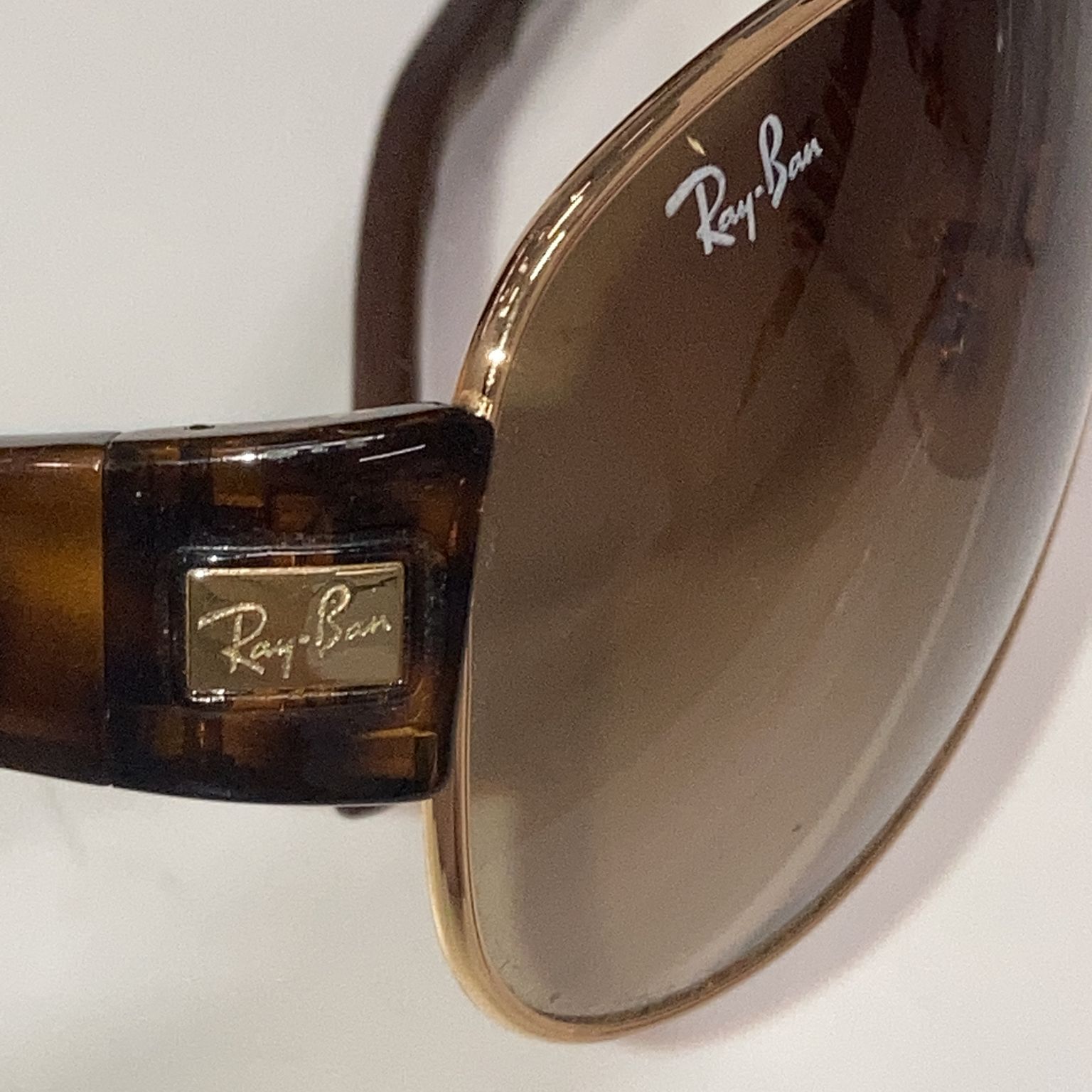 Ray-Ban