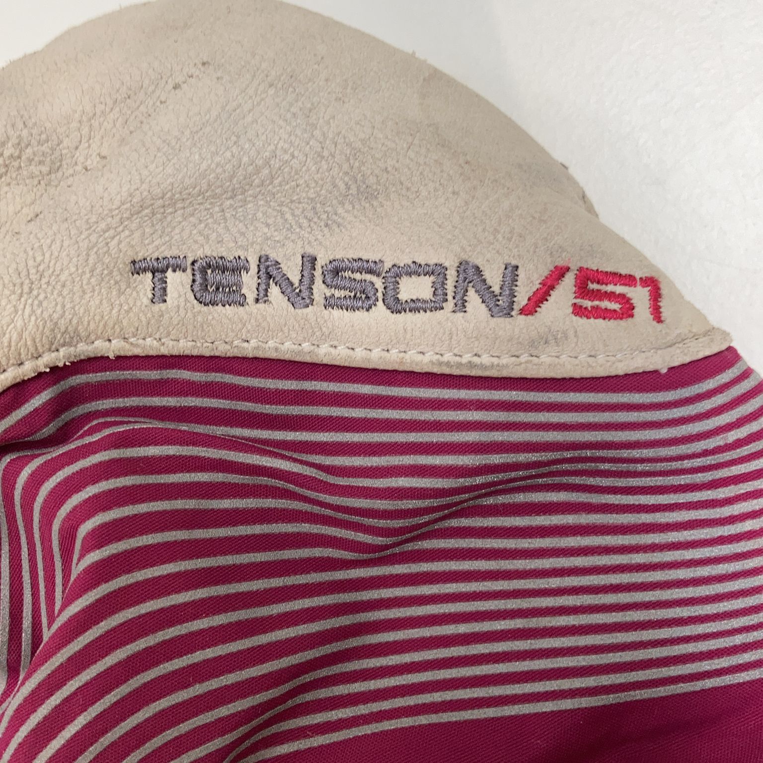 Tenson/51