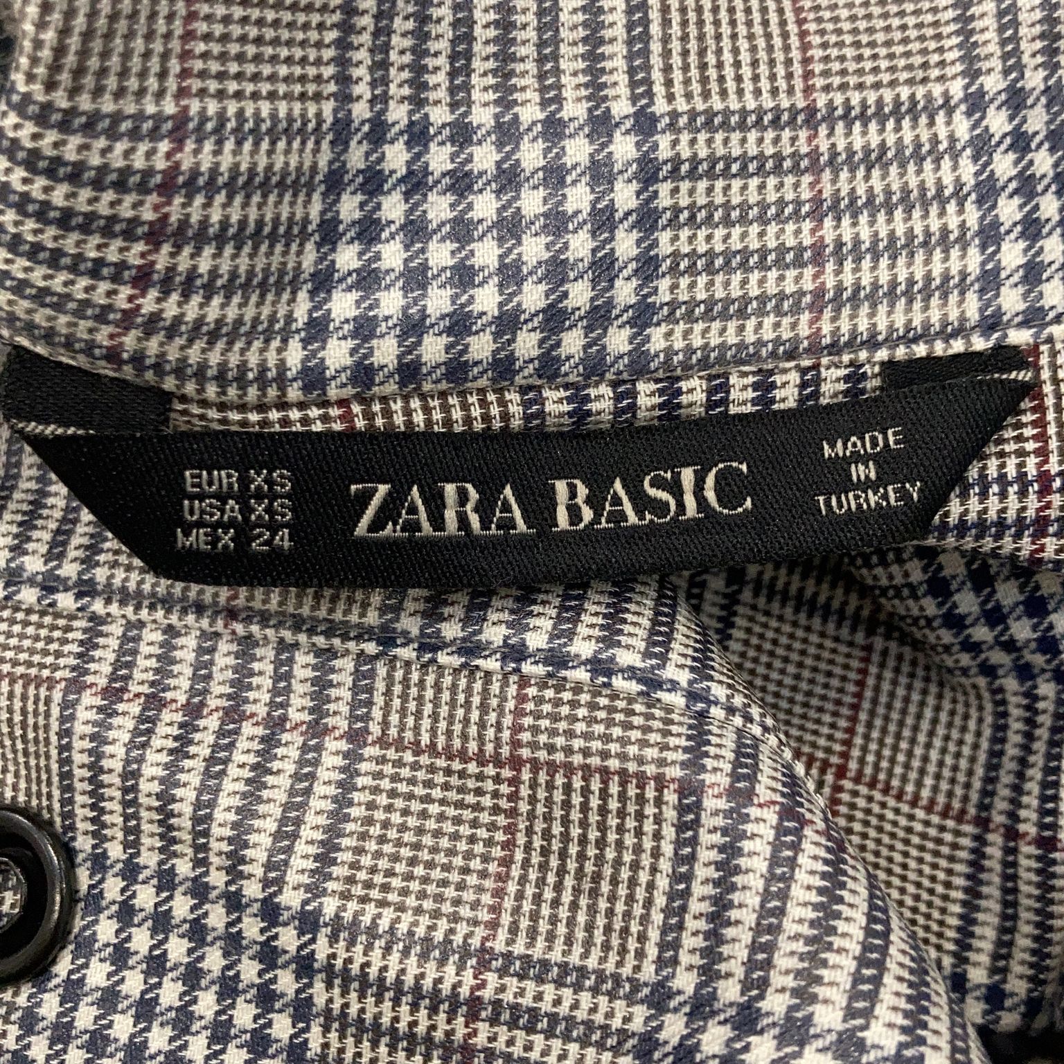 Zara Basic