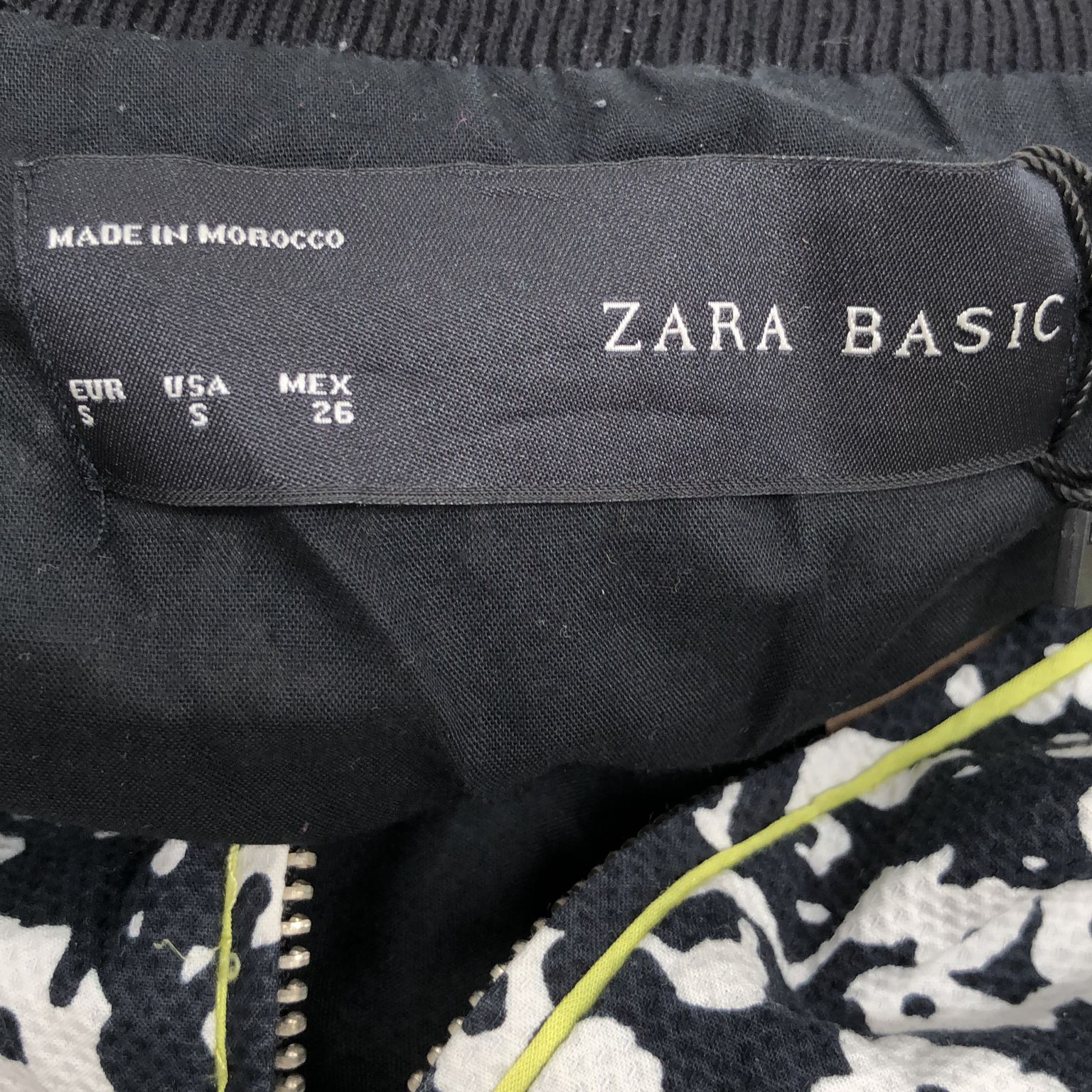 Zara Basic