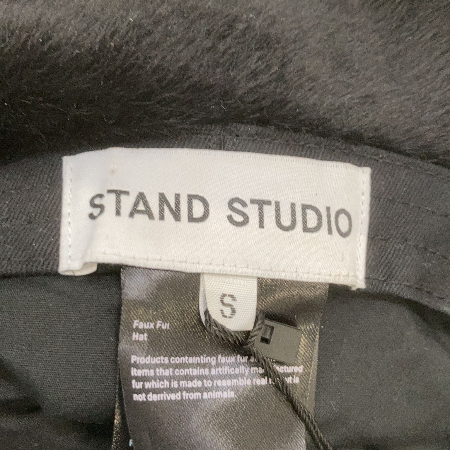 Stand Studio