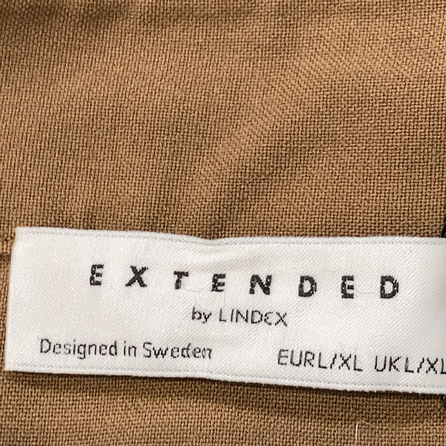 Extended by Lindex