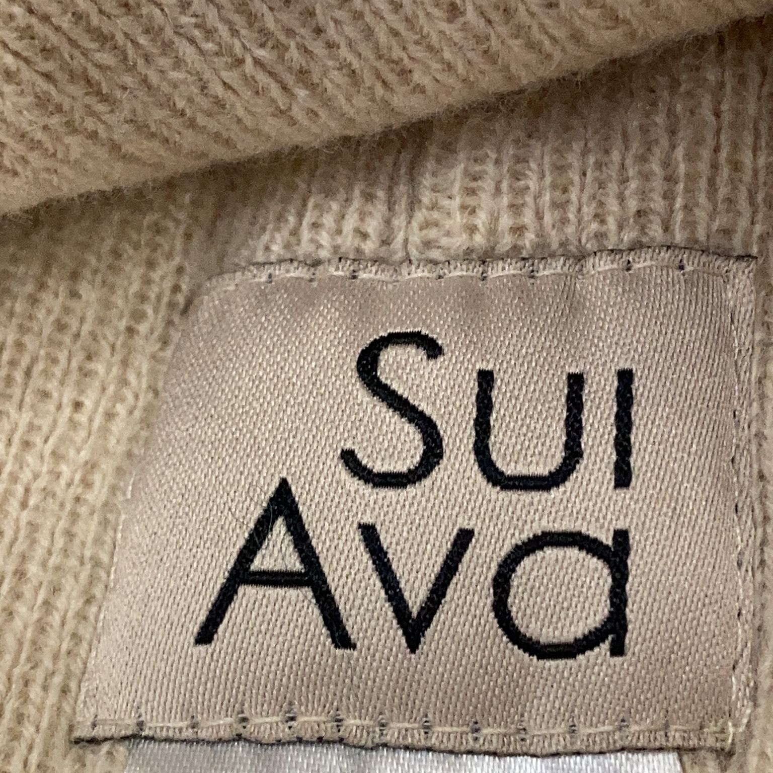 Sui Ava